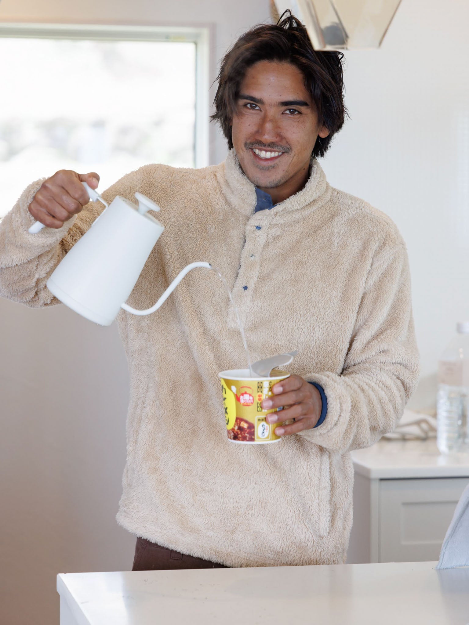 Shaggy Pullover - S - Mollusk Surf Shop