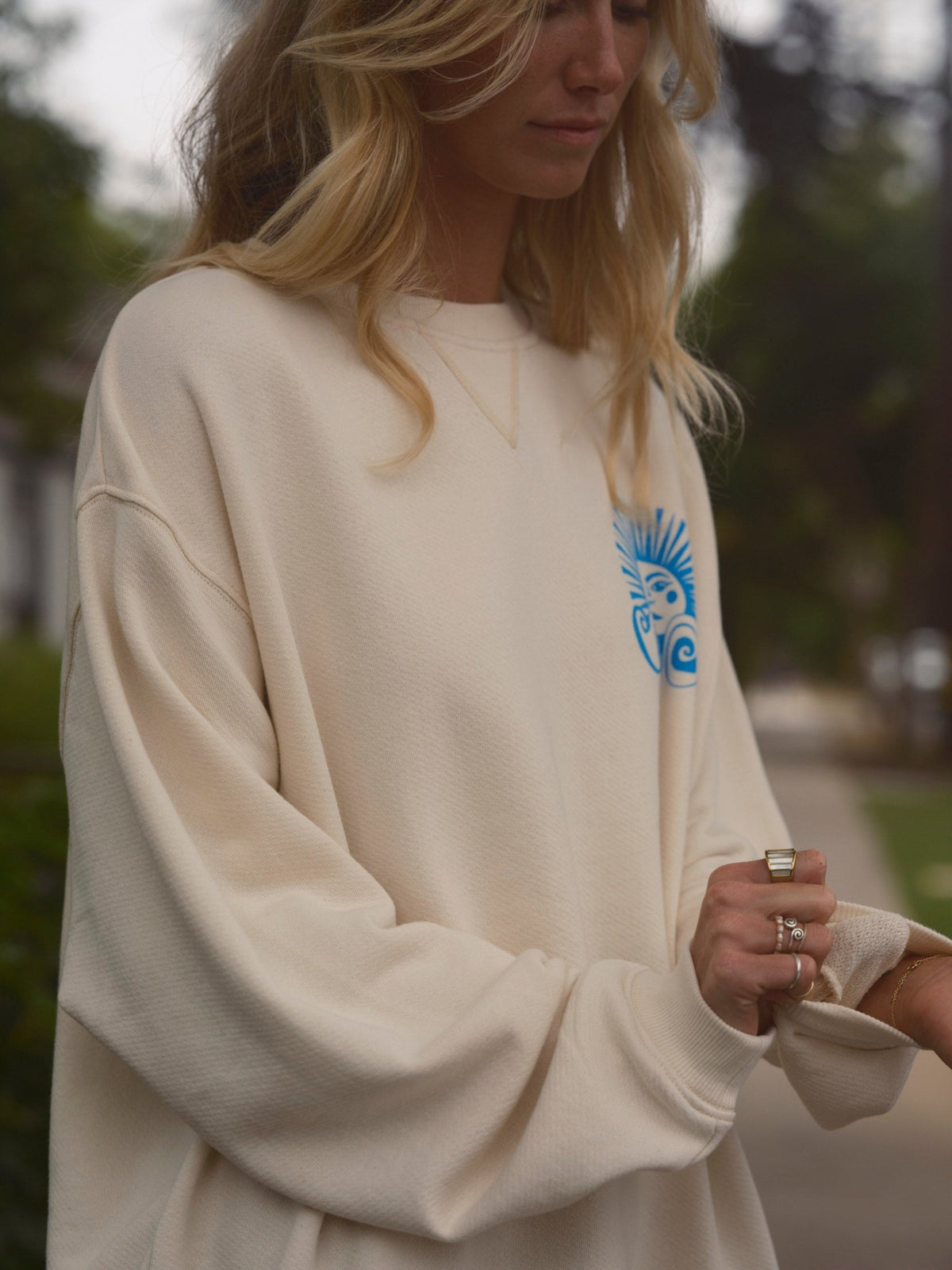 Slouchy Goddess Sweatshirt - XS - Mollusk Surf Shop