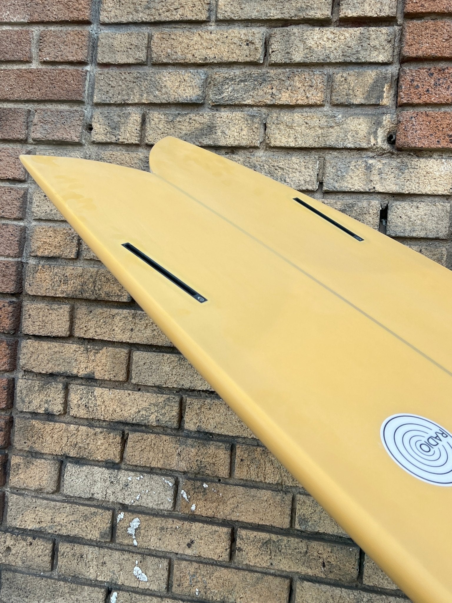 5'10 Radio Classic Fish - Mollusk Surf Shop - description