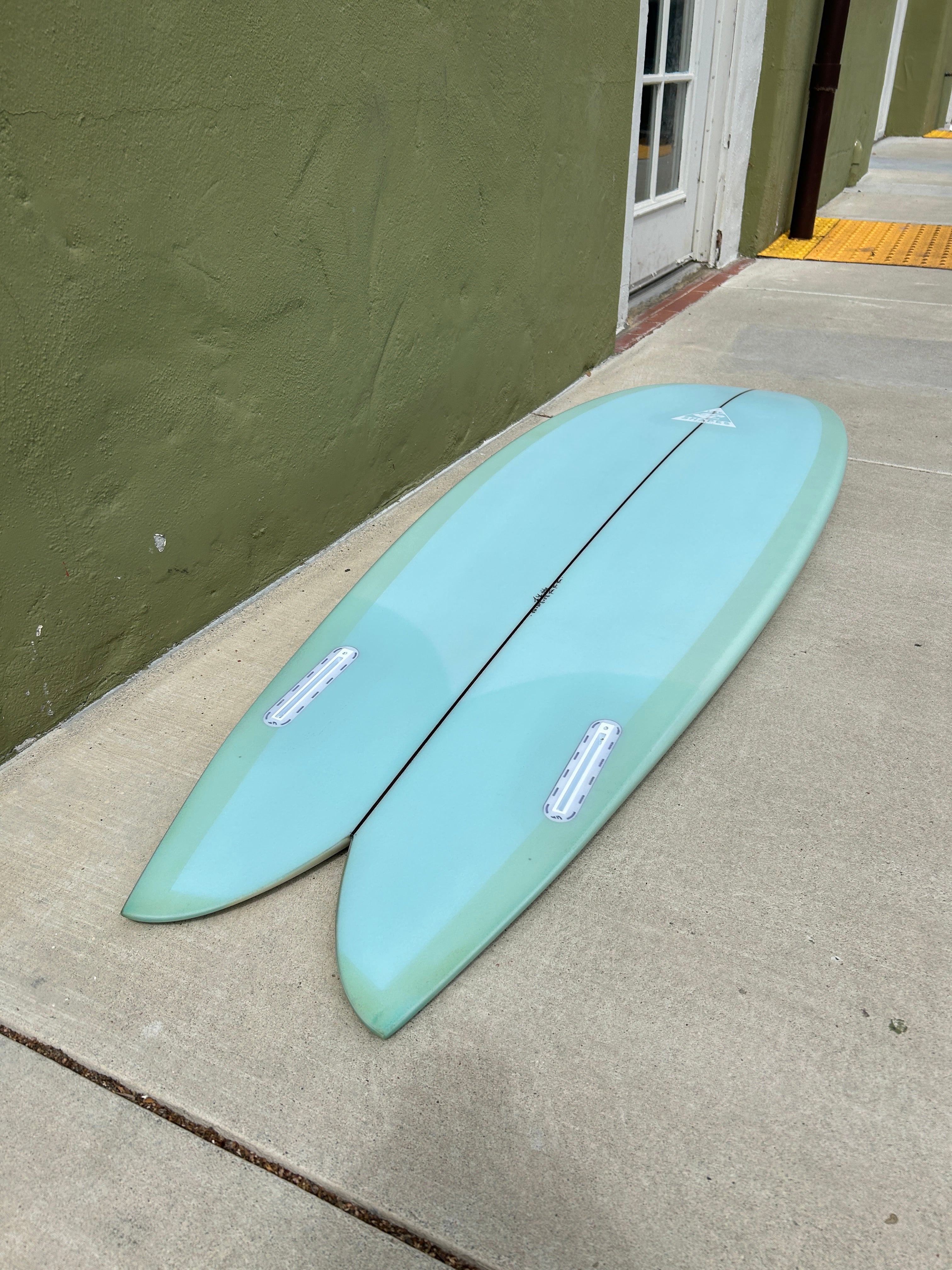 5'10 Yee Shapes Fish - Mollusk Surf Shop