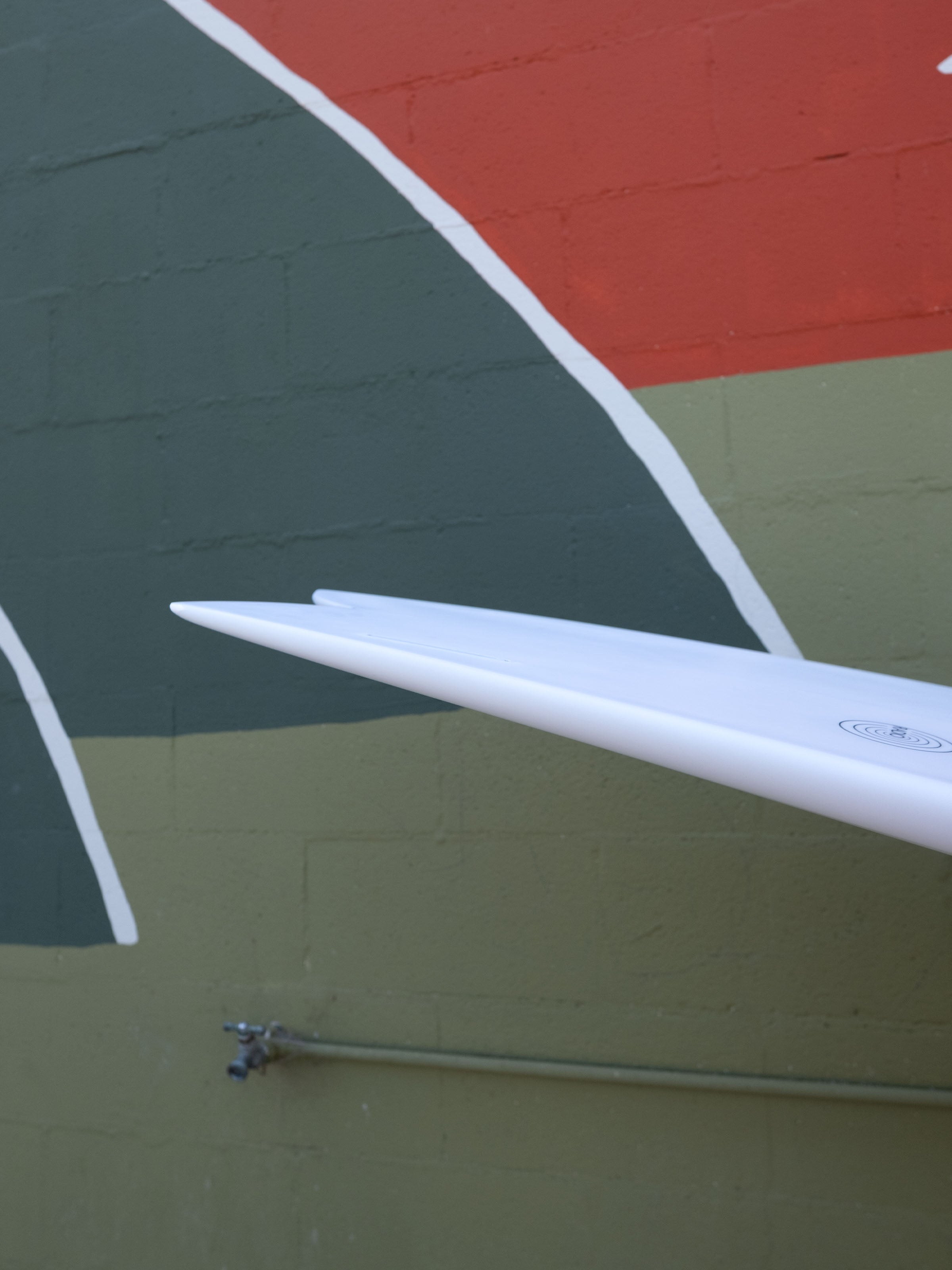 6'10 Radio Mid Fish - Mollusk Surf Shop - description