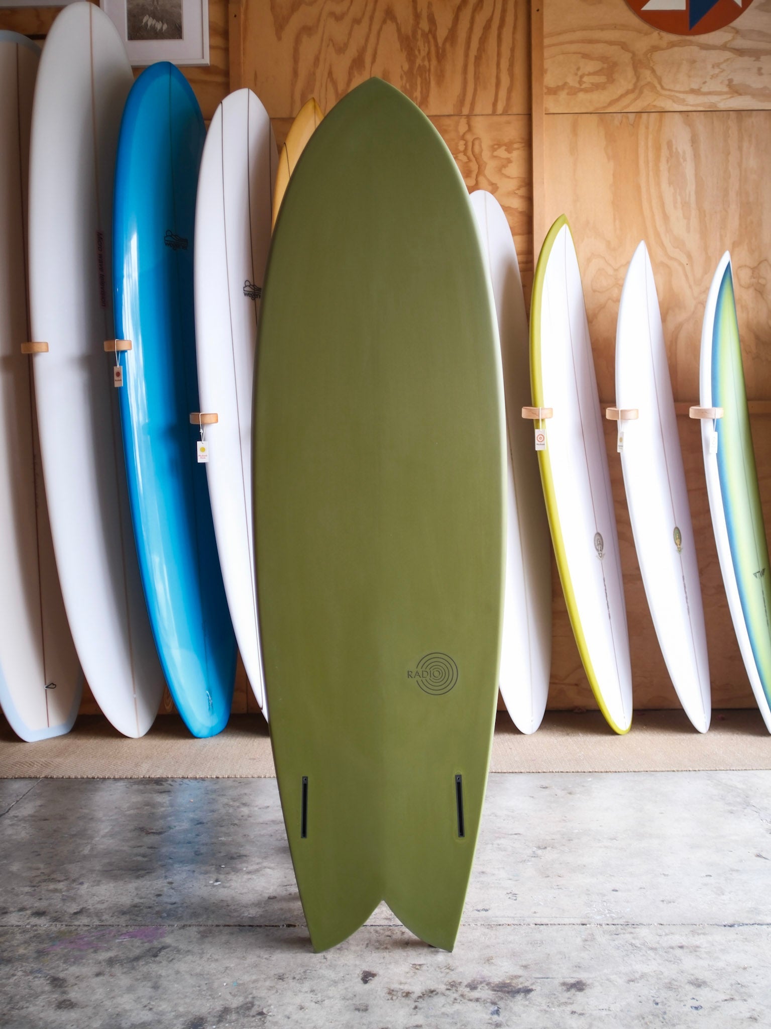 6'2 Radio Classic Fish - Mollusk Surf Shop