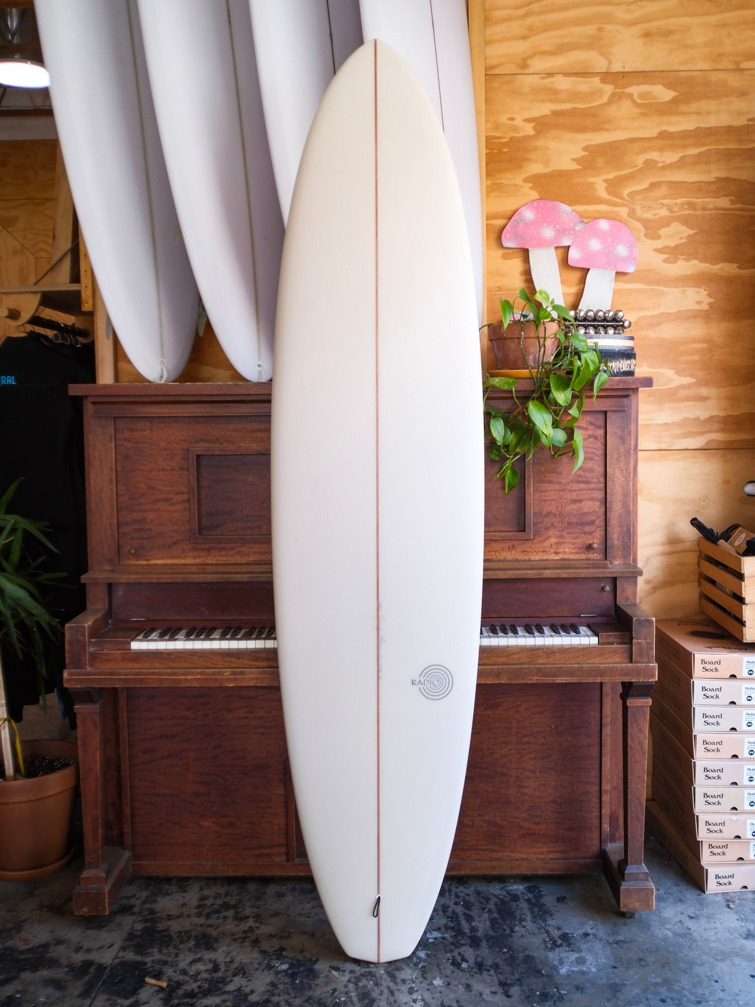 7'6 Radio Diamond Tail 2+1 - Mollusk Surf Shop