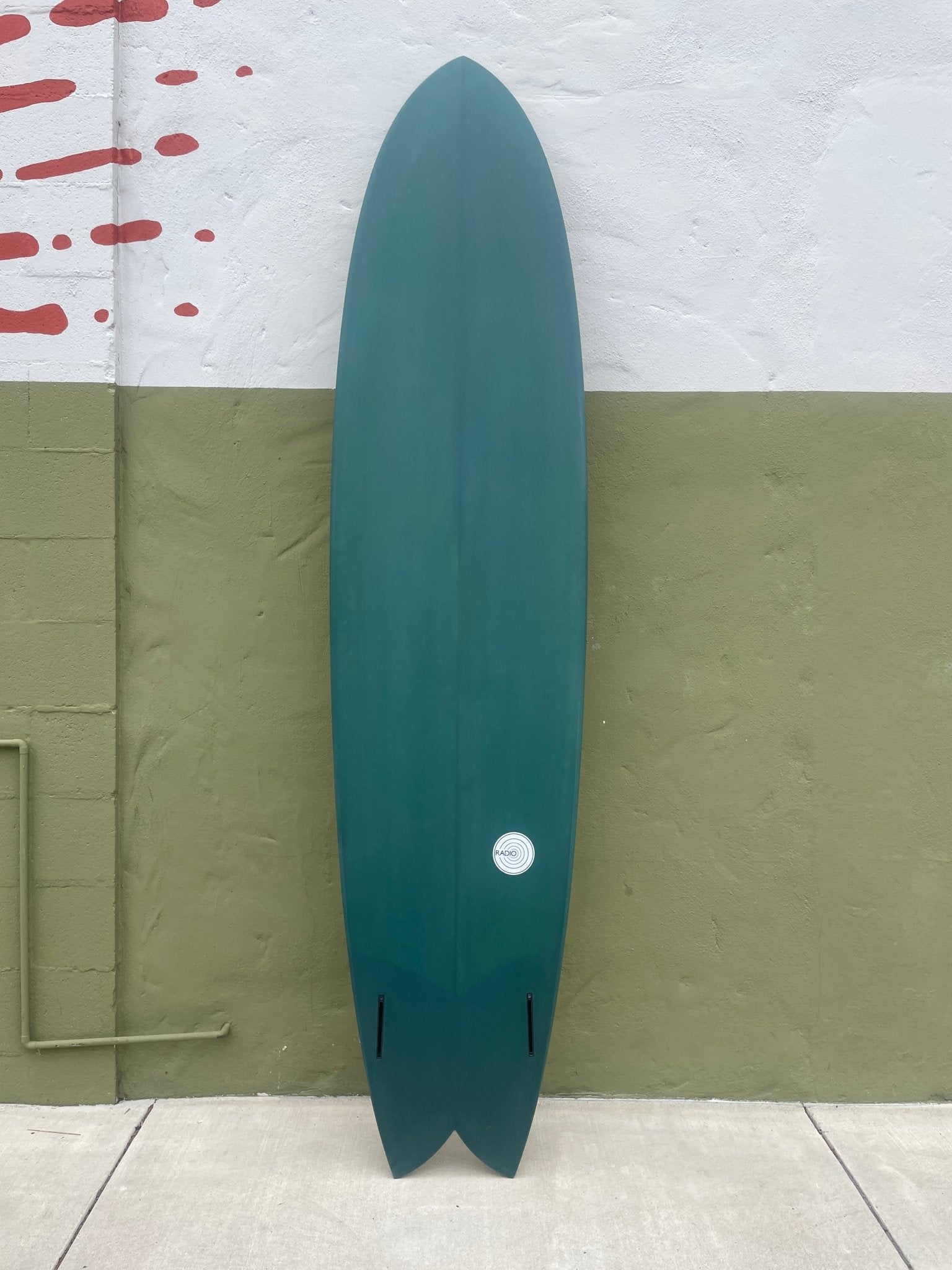 8'2 Radio Ocean Liner - Mollusk Surf Shop