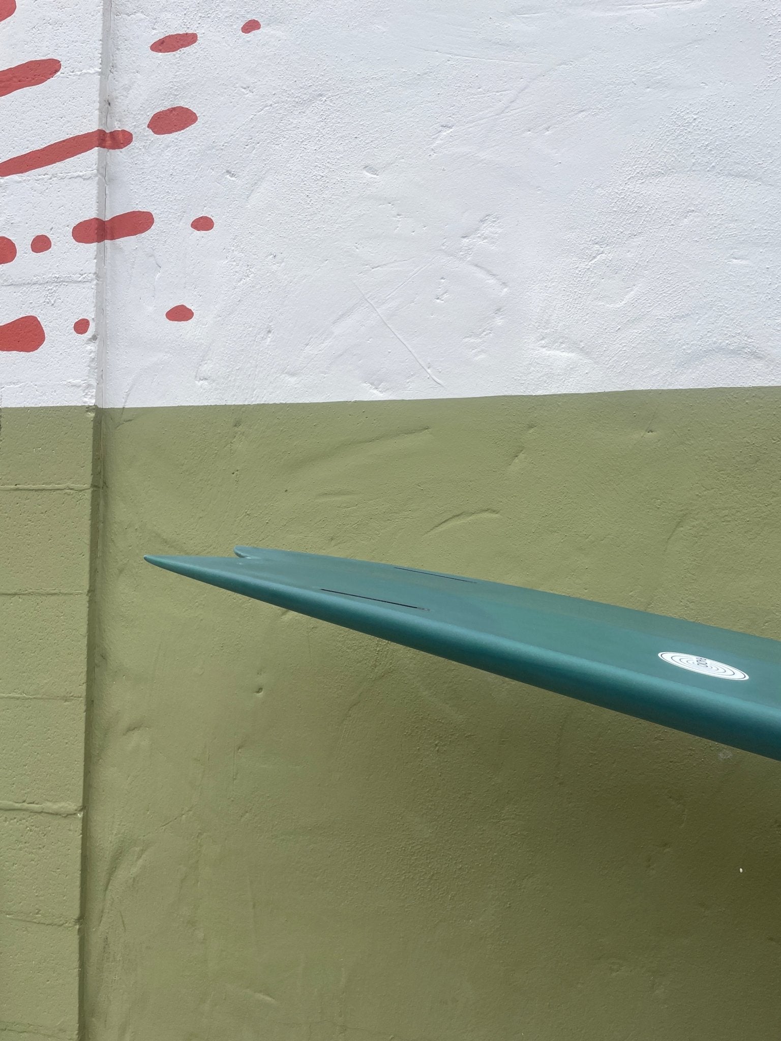 8'2 Radio Ocean Liner - Mollusk Surf Shop - description