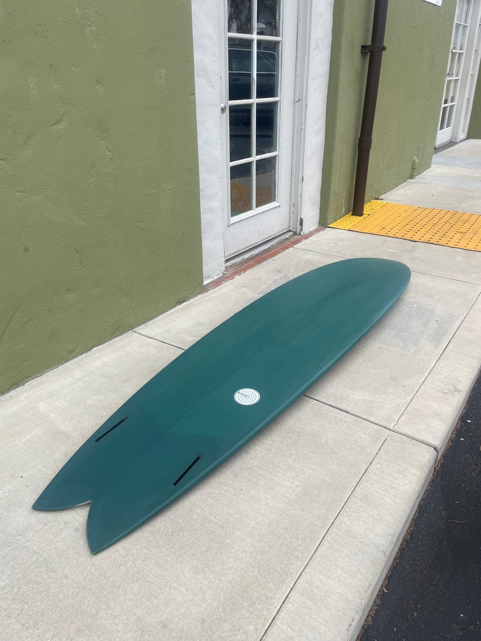 8'2 Radio Ocean Liner - Mollusk Surf Shop