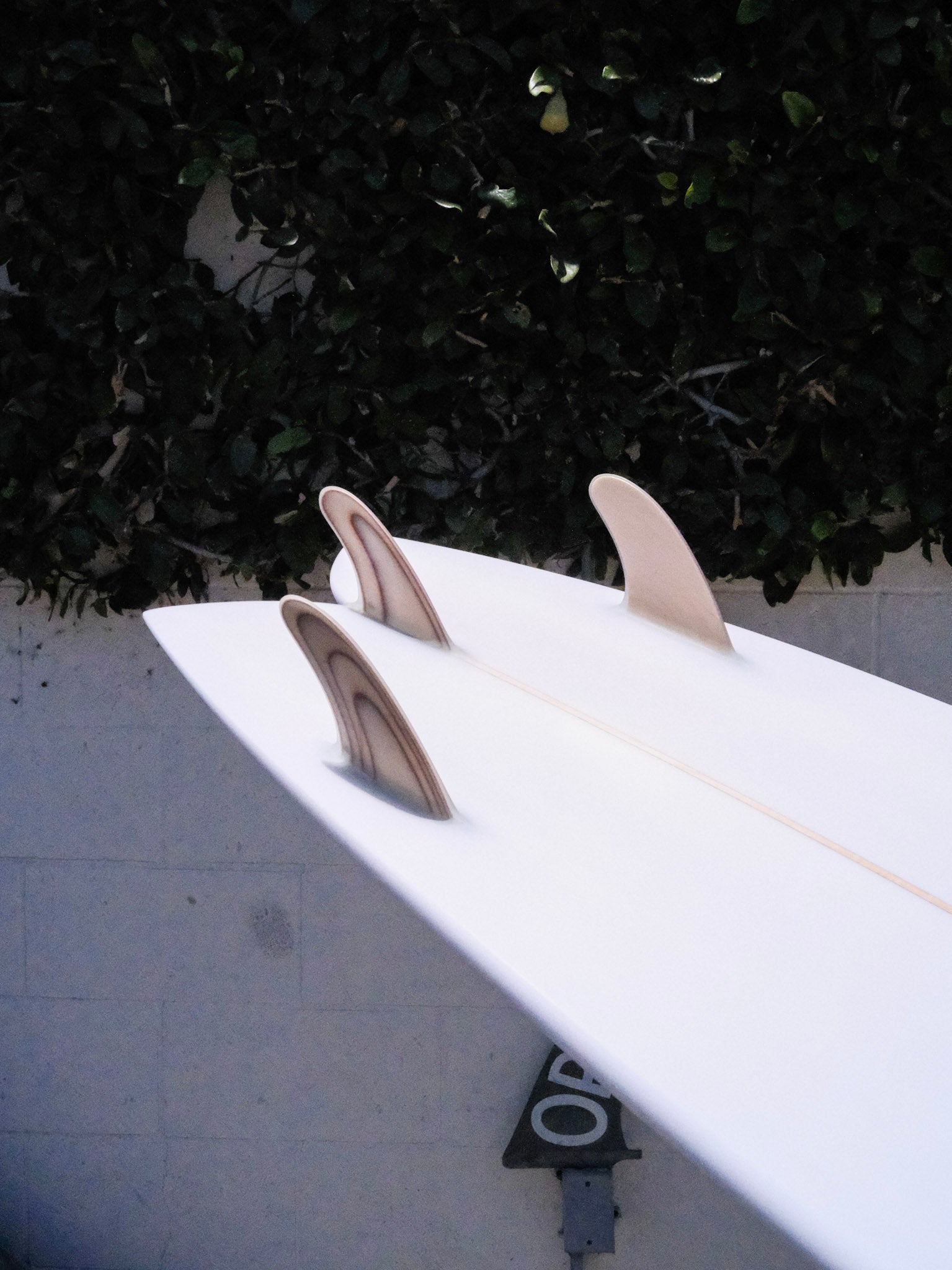8'6 Mitsven Fish Simmons - Mollusk Surf Shop - description