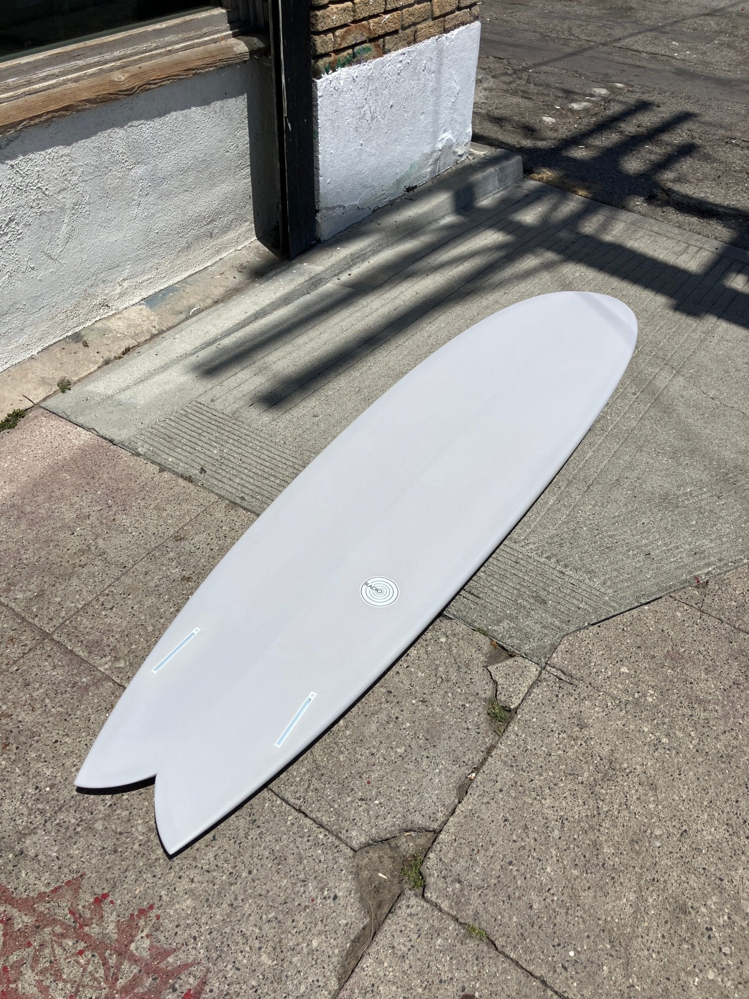 8'6 Radio Ocean Liner - Mollusk Surf Shop