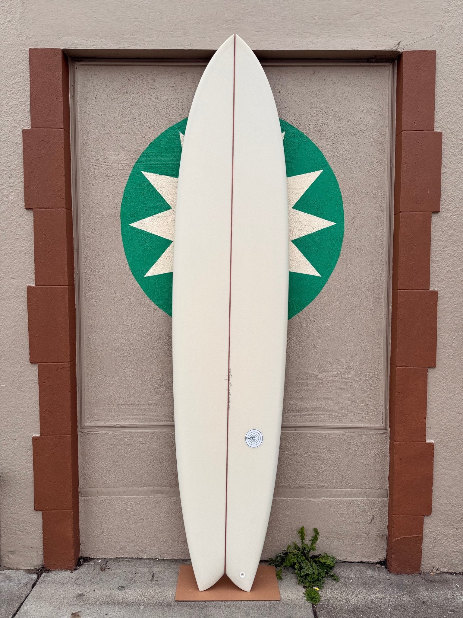 8'6 Radio Ocean Liner - Mollusk Surf Shop