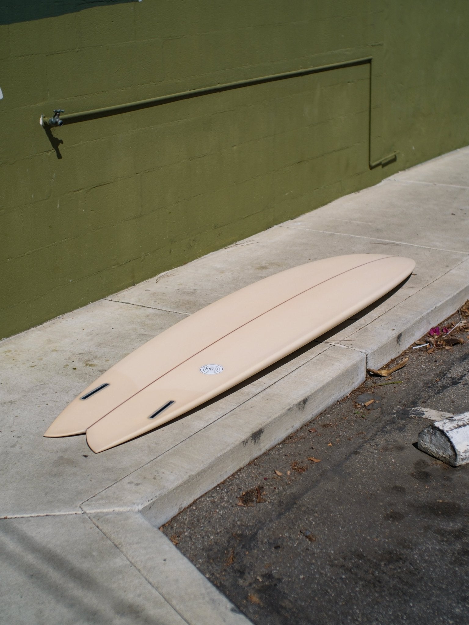 8'6 Radio Ocean Liner - Mollusk Surf Shop