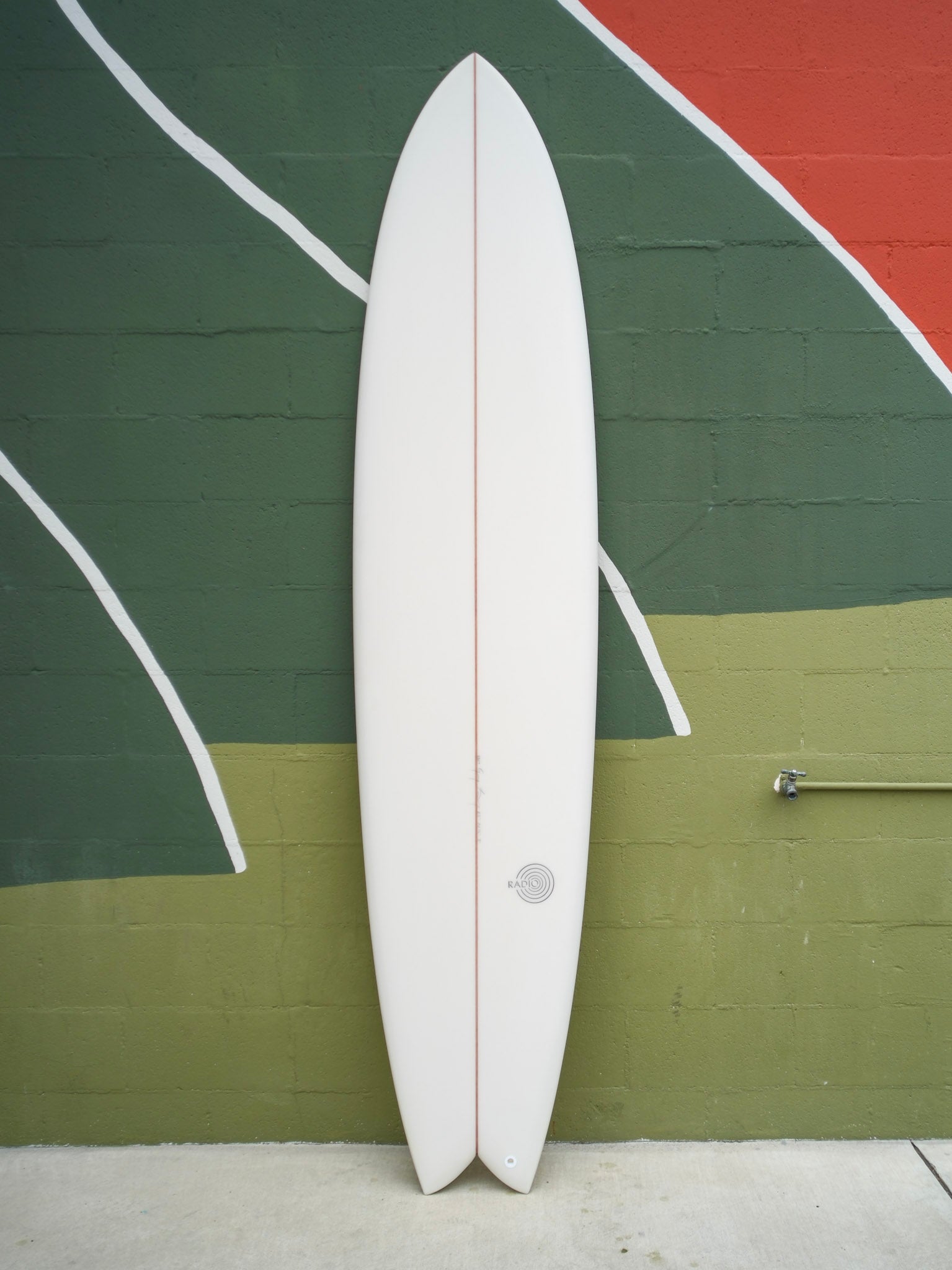 8'6 Radio Ocean Liner - Mollusk Surf Shop