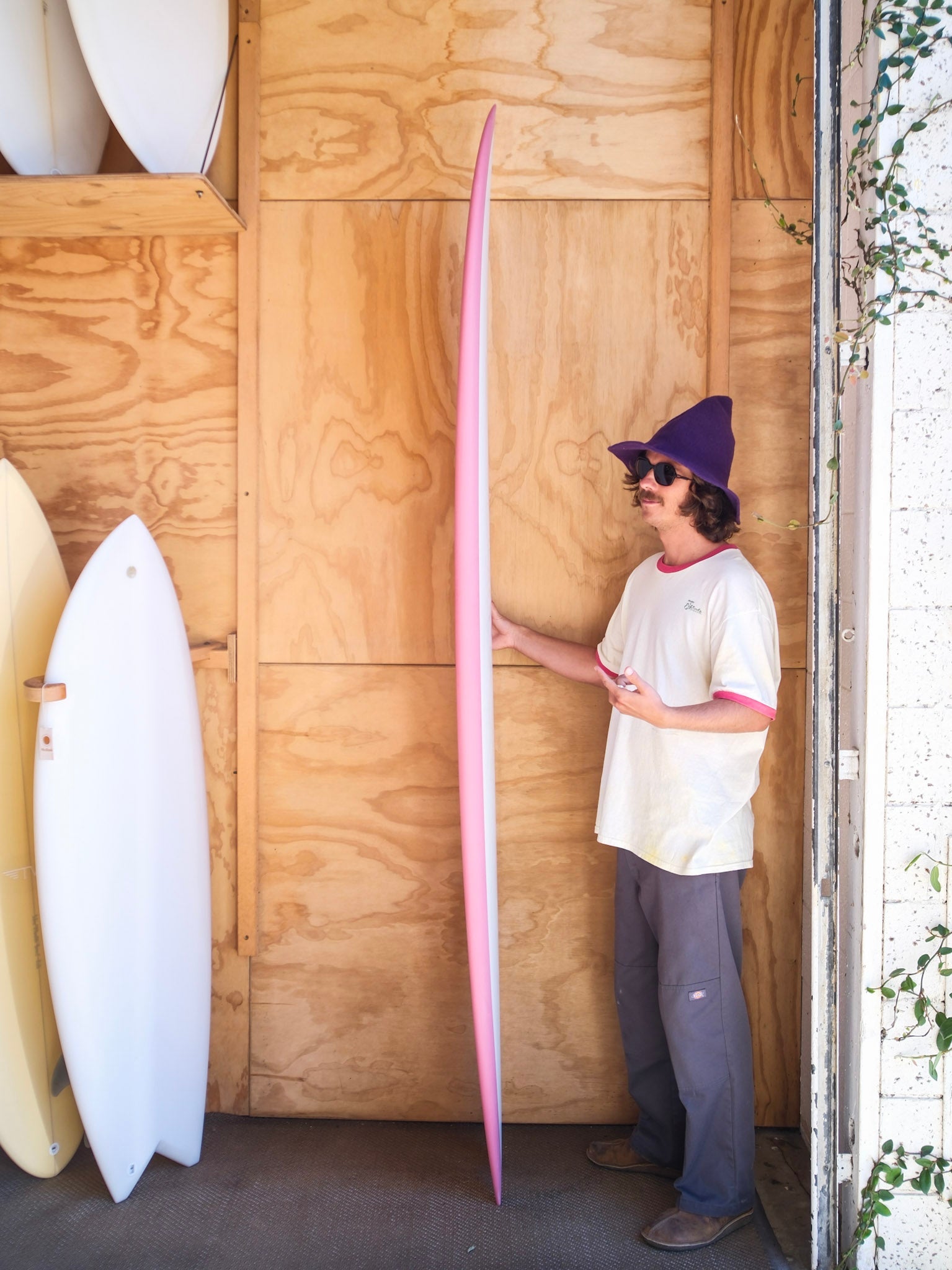 8'6 Radio Ocean Liner - Mollusk Surf Shop