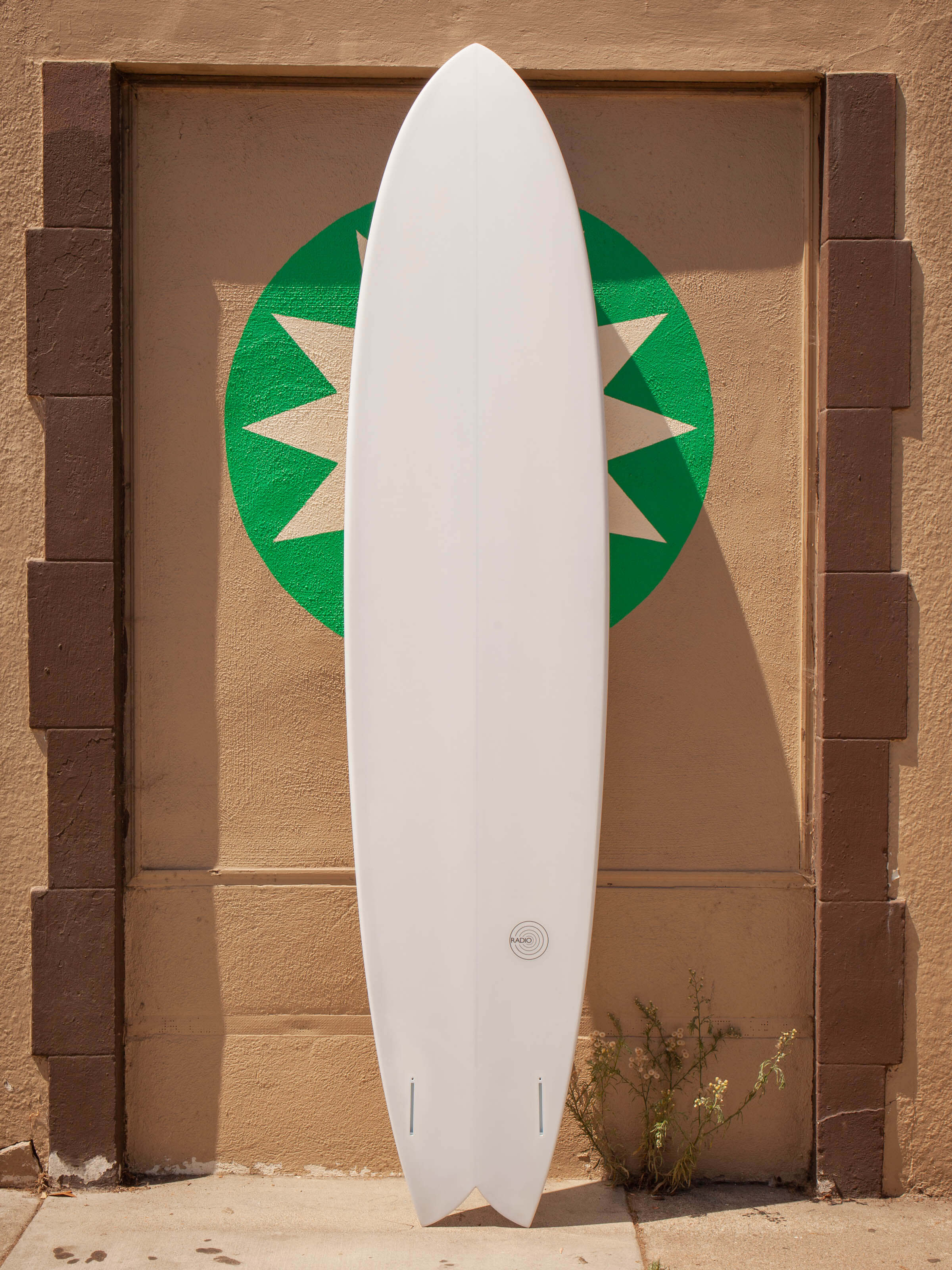 8'6 Radio Ocean Liner - Mollusk Surf Shop