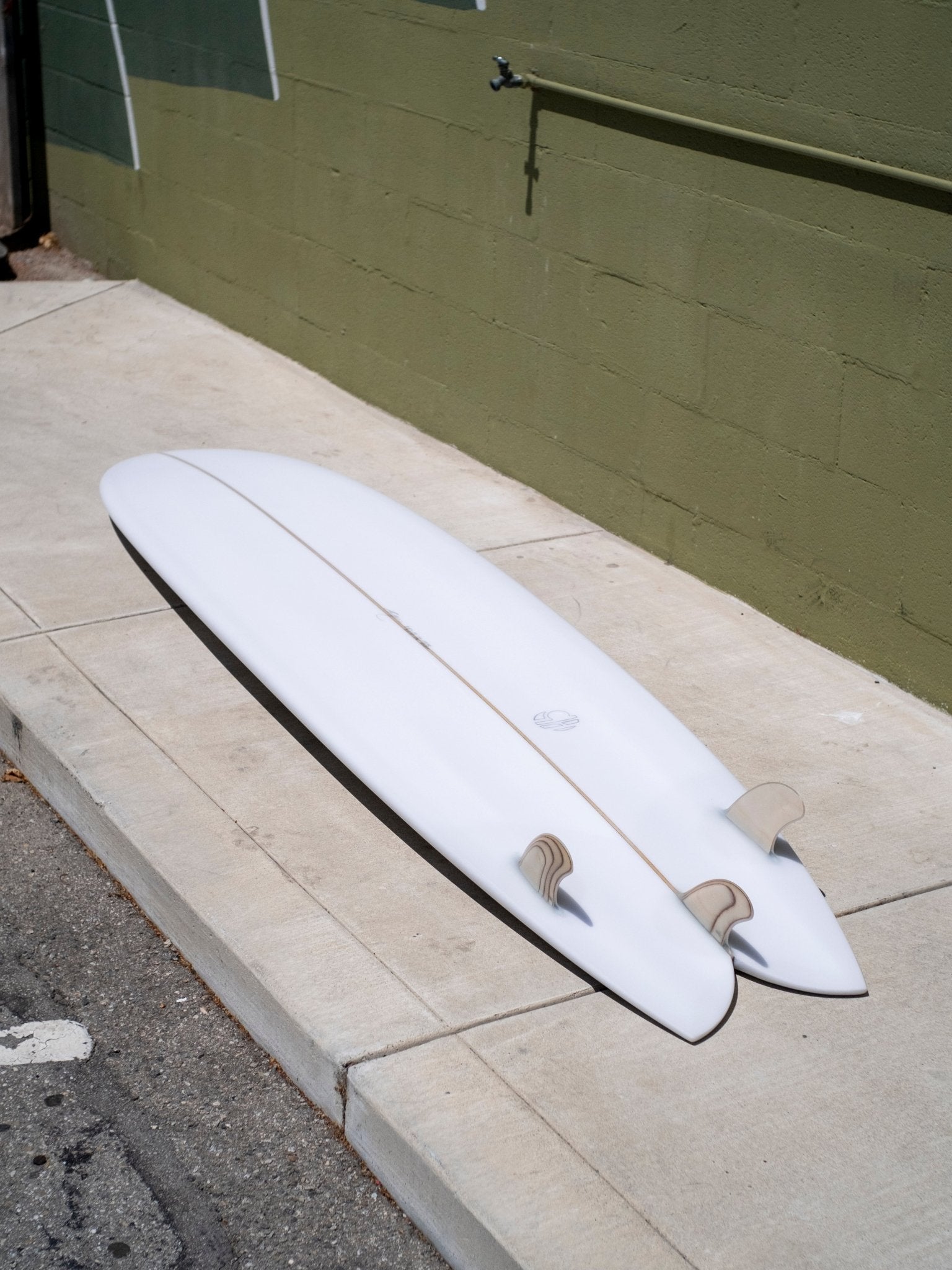 8'8 Mitsven Fish Simmons - Mollusk Surf Shop