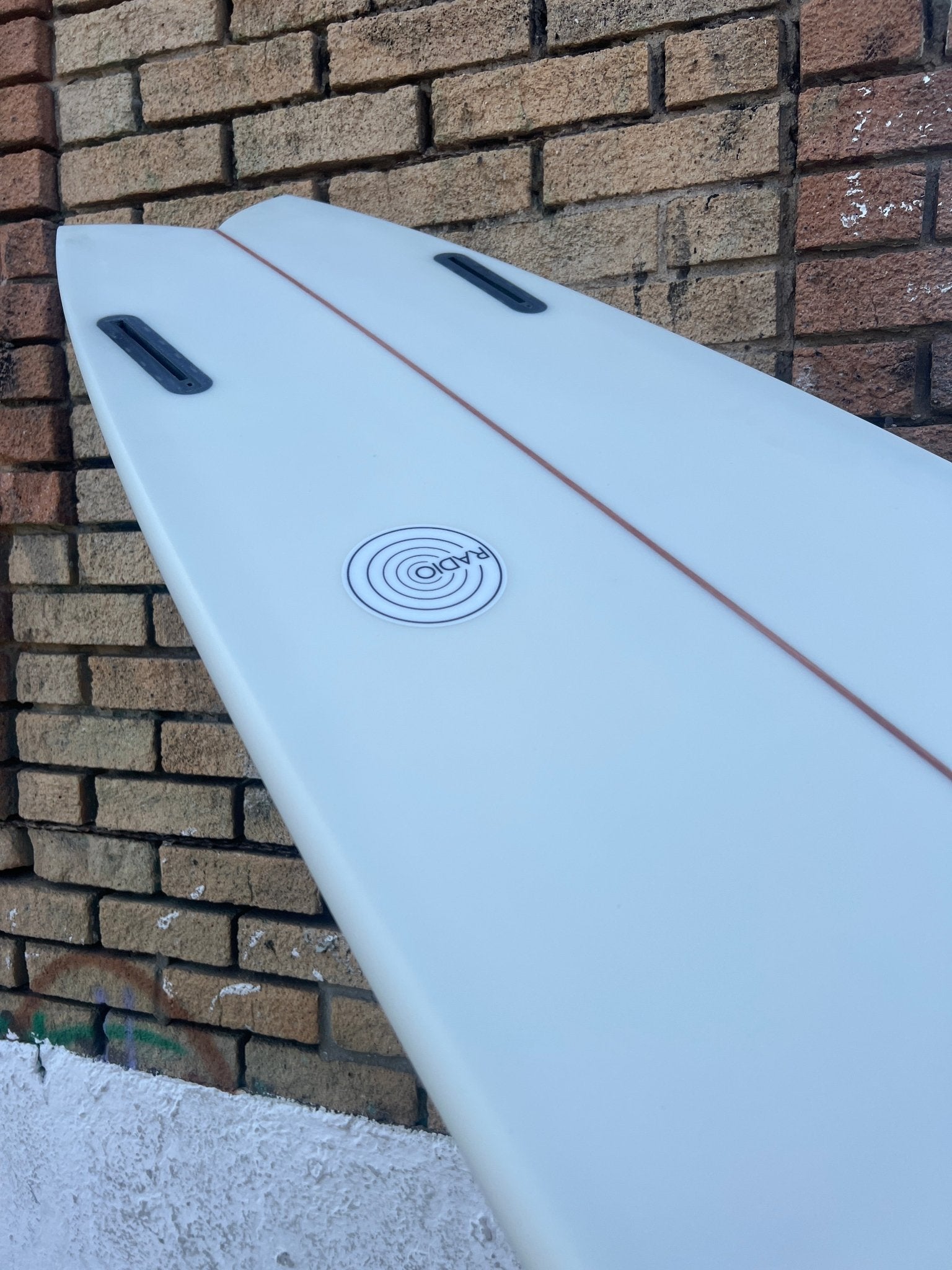 9'0 Radio Ocean Liner - Mollusk Surf Shop - description