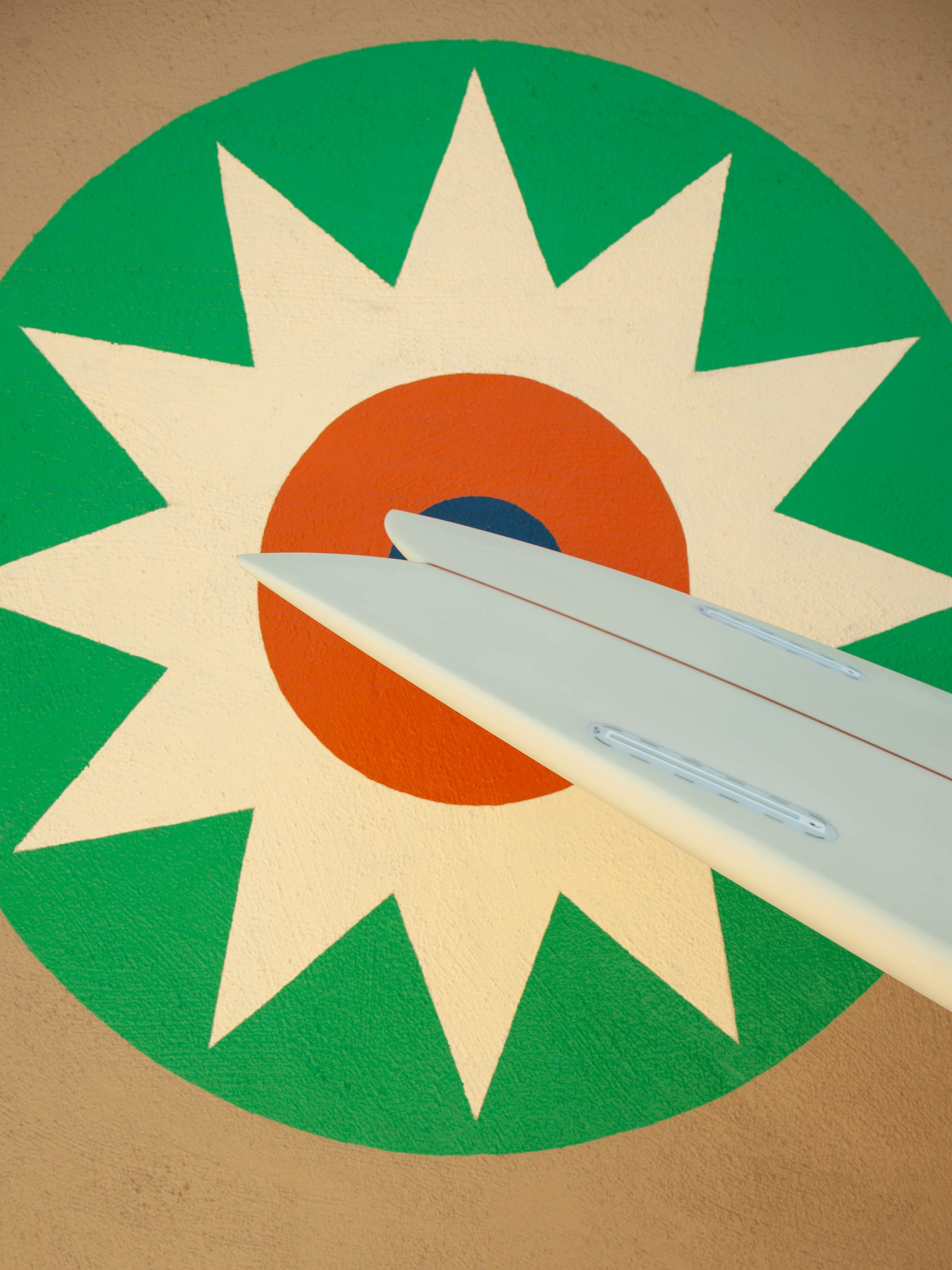 9'0 Radio Ocean Liner - Mollusk Surf Shop - Description