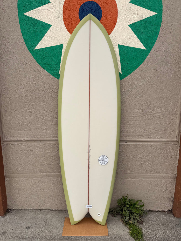 5'8 Radio Classic Fish
