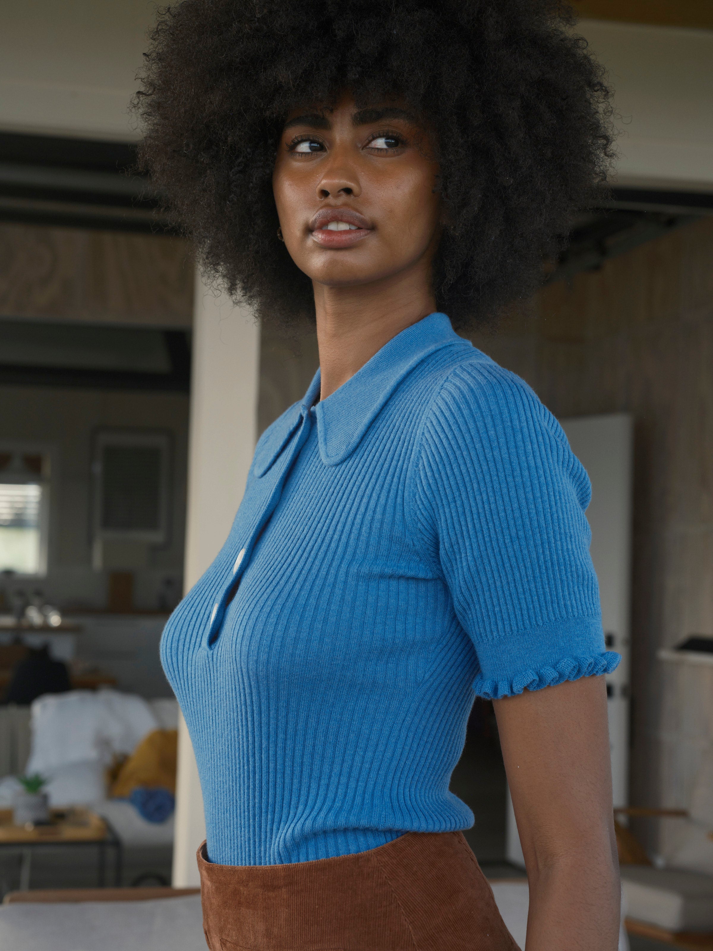 Belle Tee - XS - Mollusk Surf Shop - description