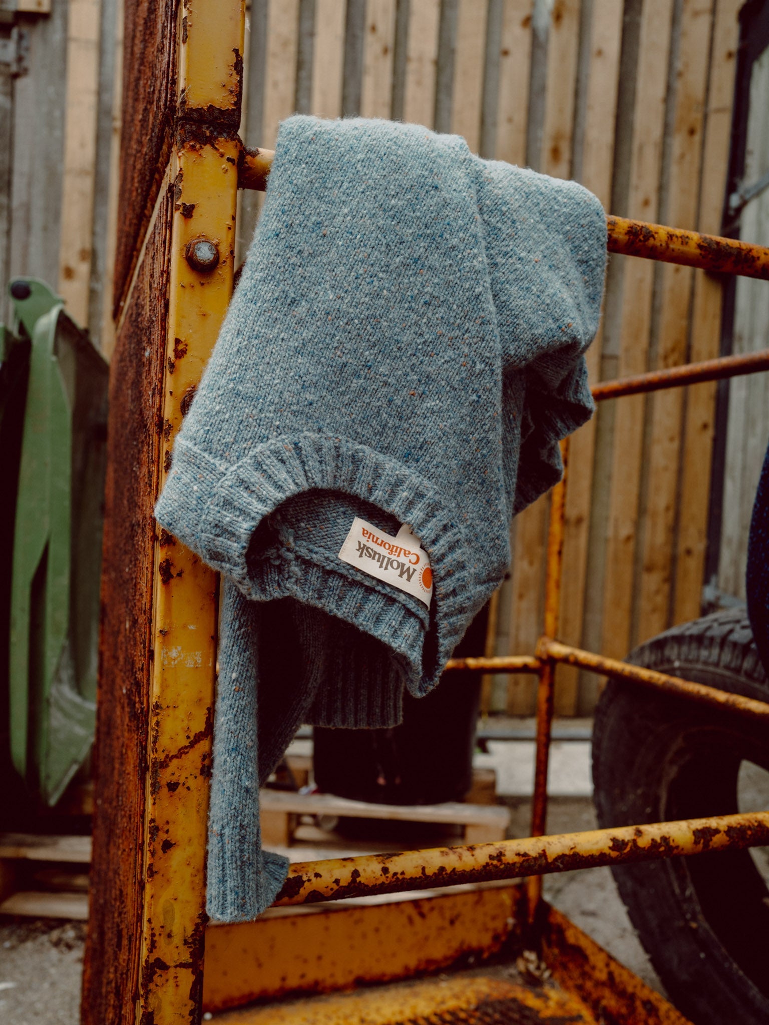 Cambridge Sweater - S - Mollusk Surf Shop