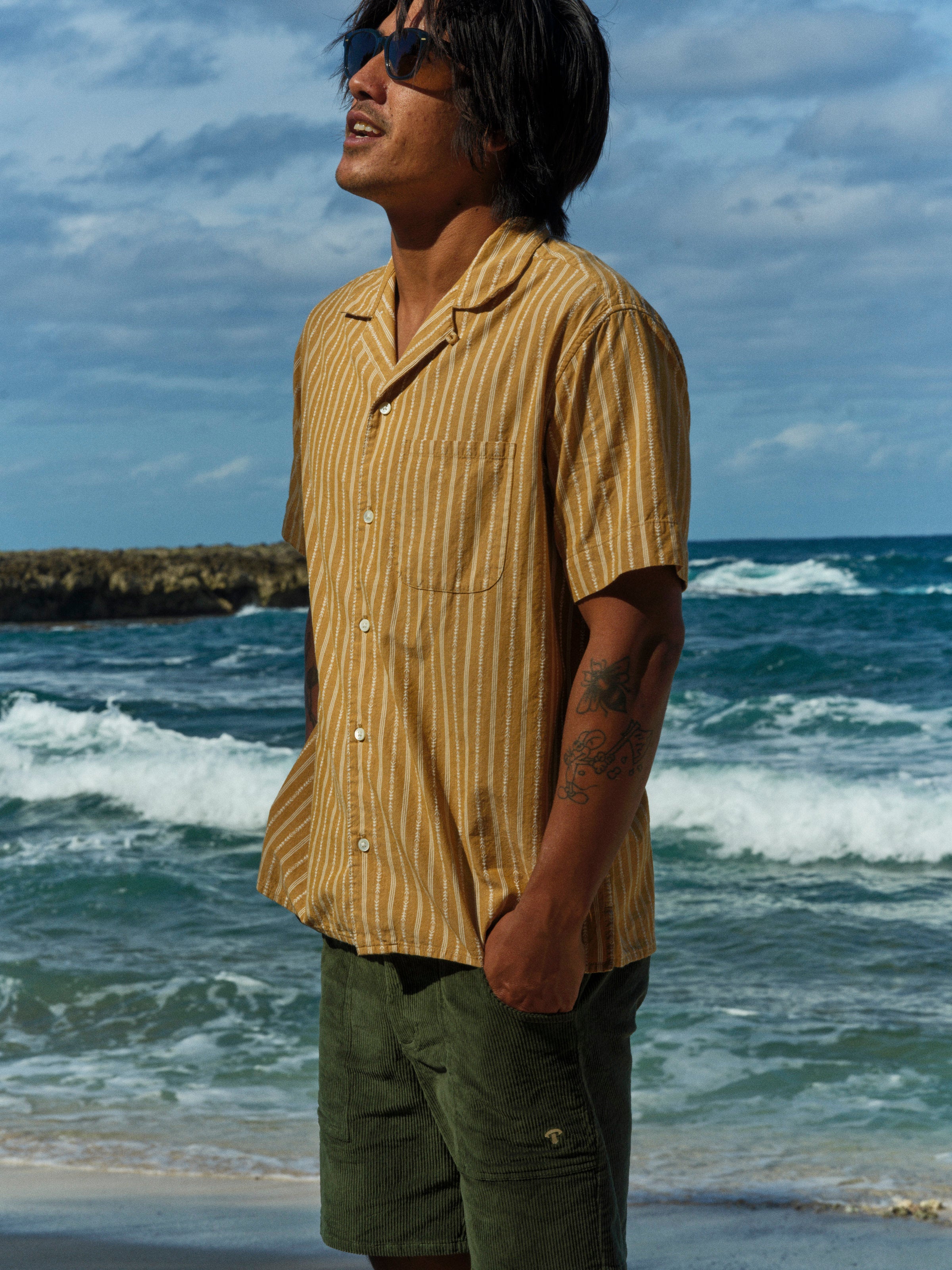 Cosmo Shirt - S - Mollusk Surf Shop - description