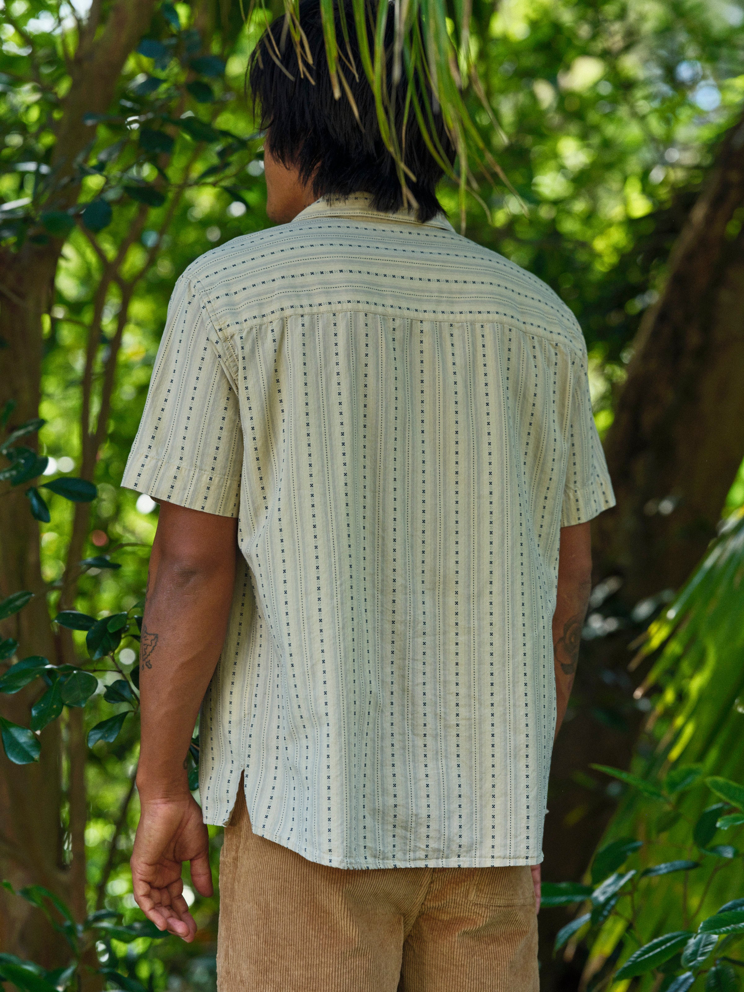 Cosmo Shirt - S - Mollusk Surf Shop