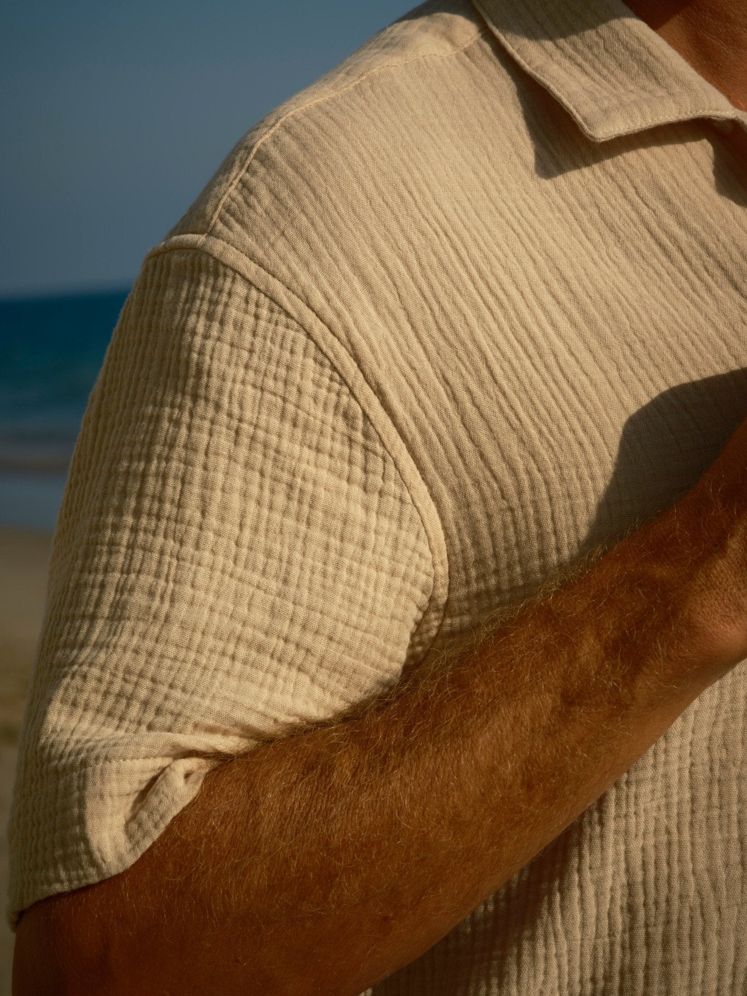Cosmo Shirt - S - Mollusk Surf Shop