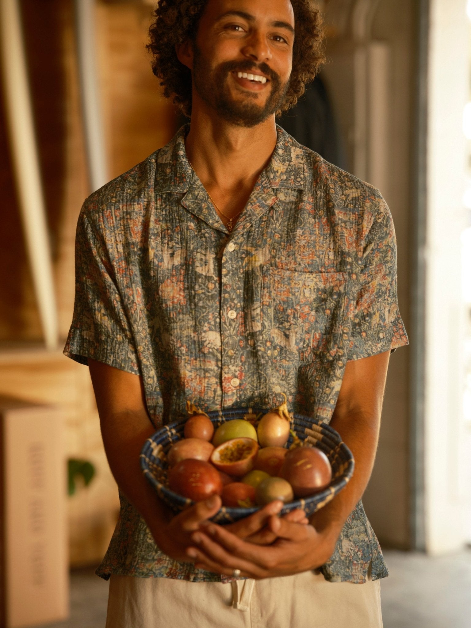 Cosmo Shirt - S - Mollusk Surf Shop