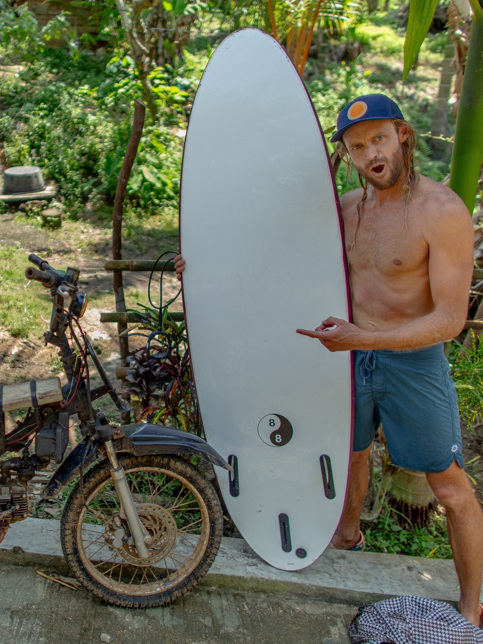 Country Sun Trucker Hat - OS - Mollusk Surf Shop