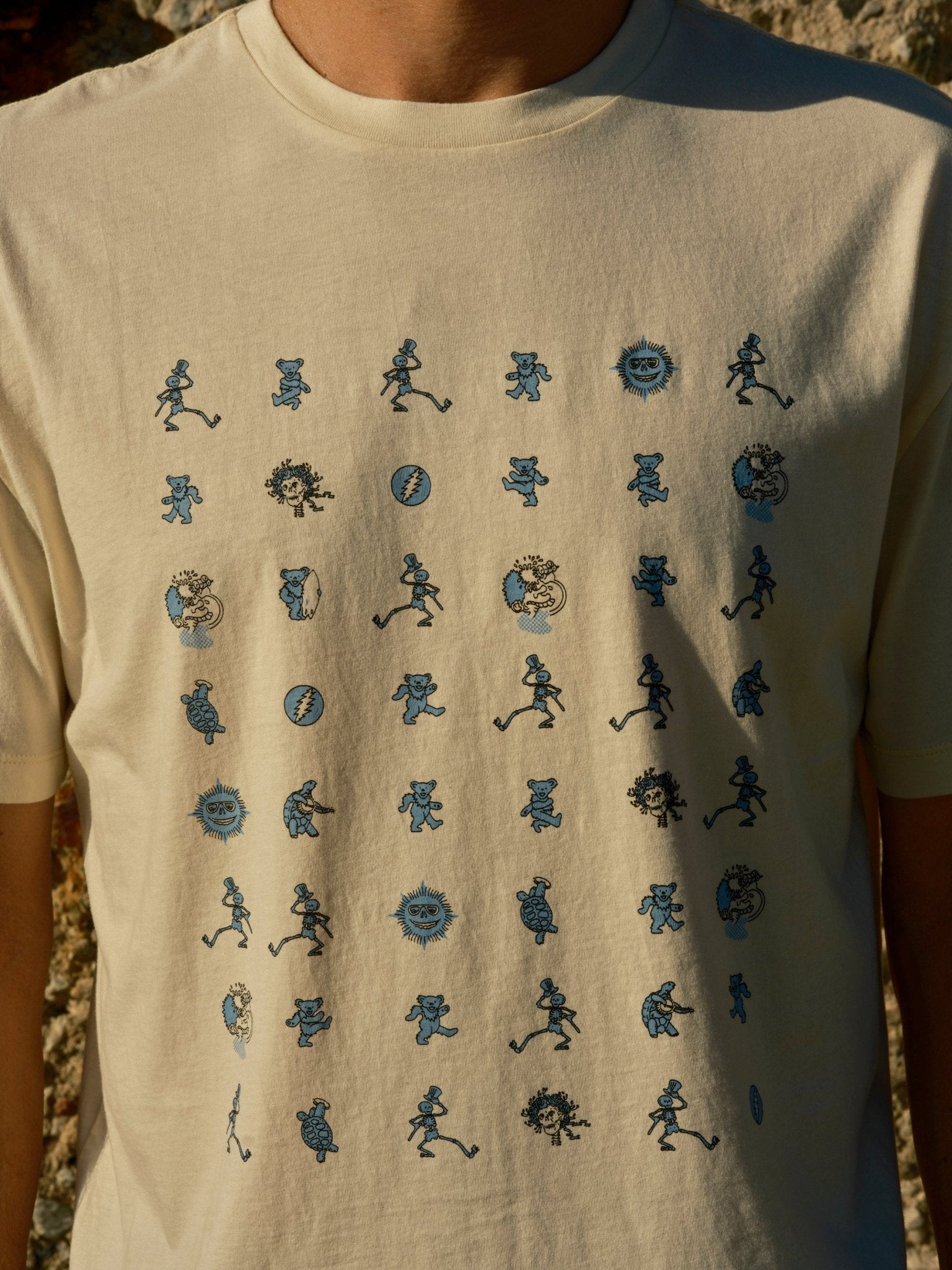 Dead Matrix Tee - S - Mollusk Surf Shop