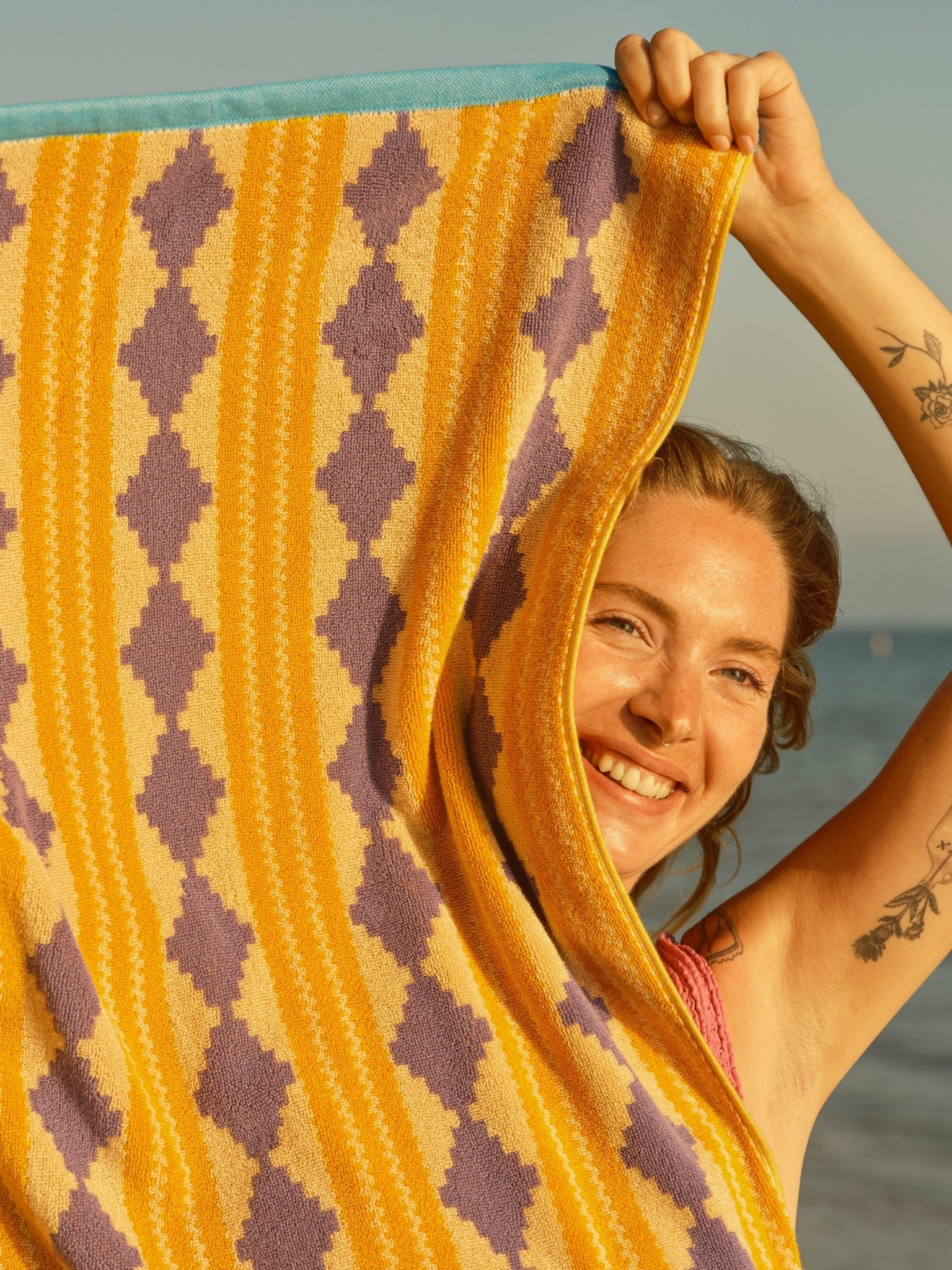 Diamond Line Towel - OS - Mollusk Surf Shop
