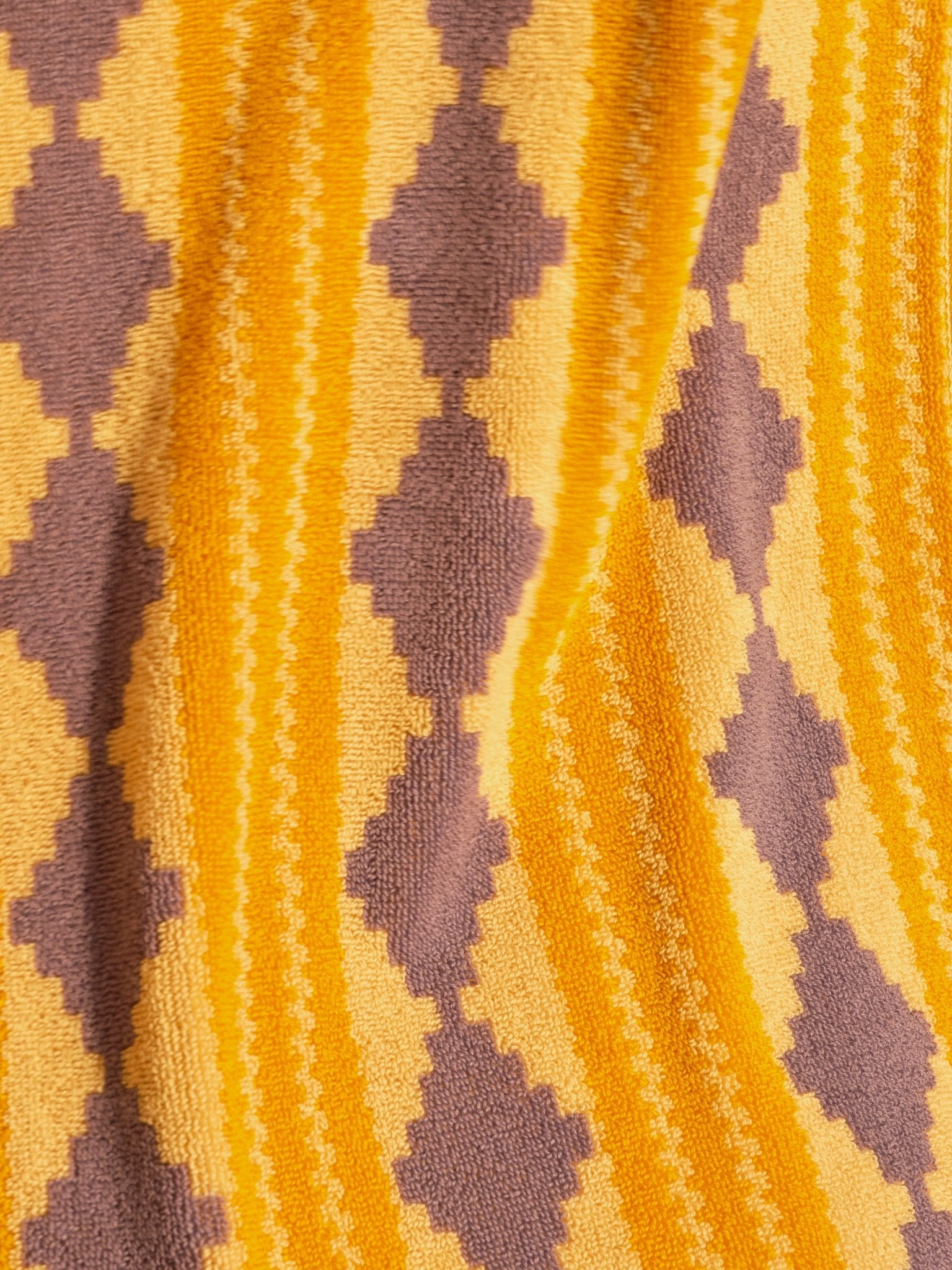 Diamond Line Towel - OS - Mollusk Surf Shop