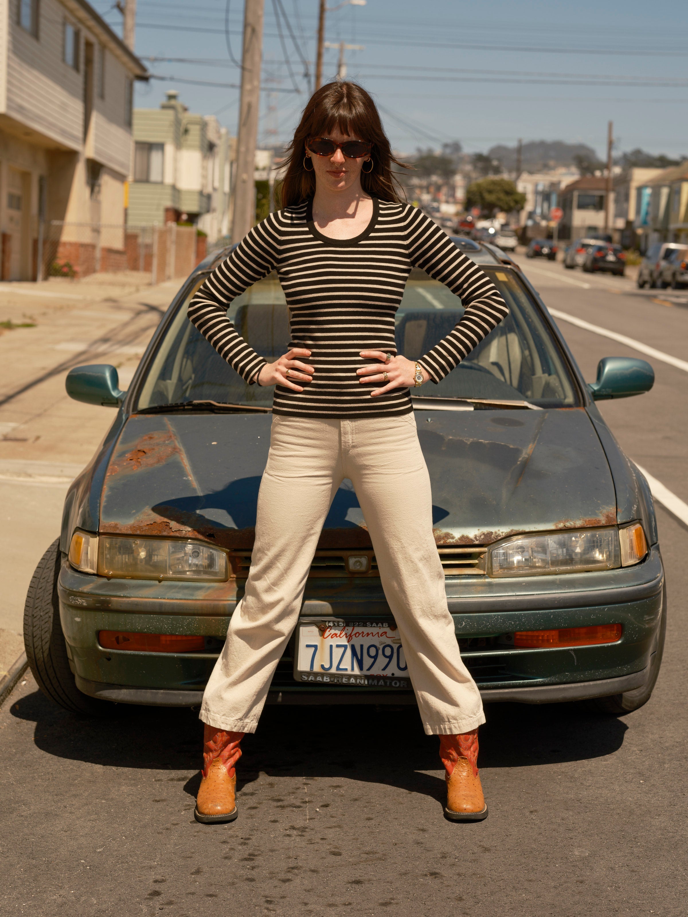 Francoise Tee - XS - Mollusk Surf Shop - description