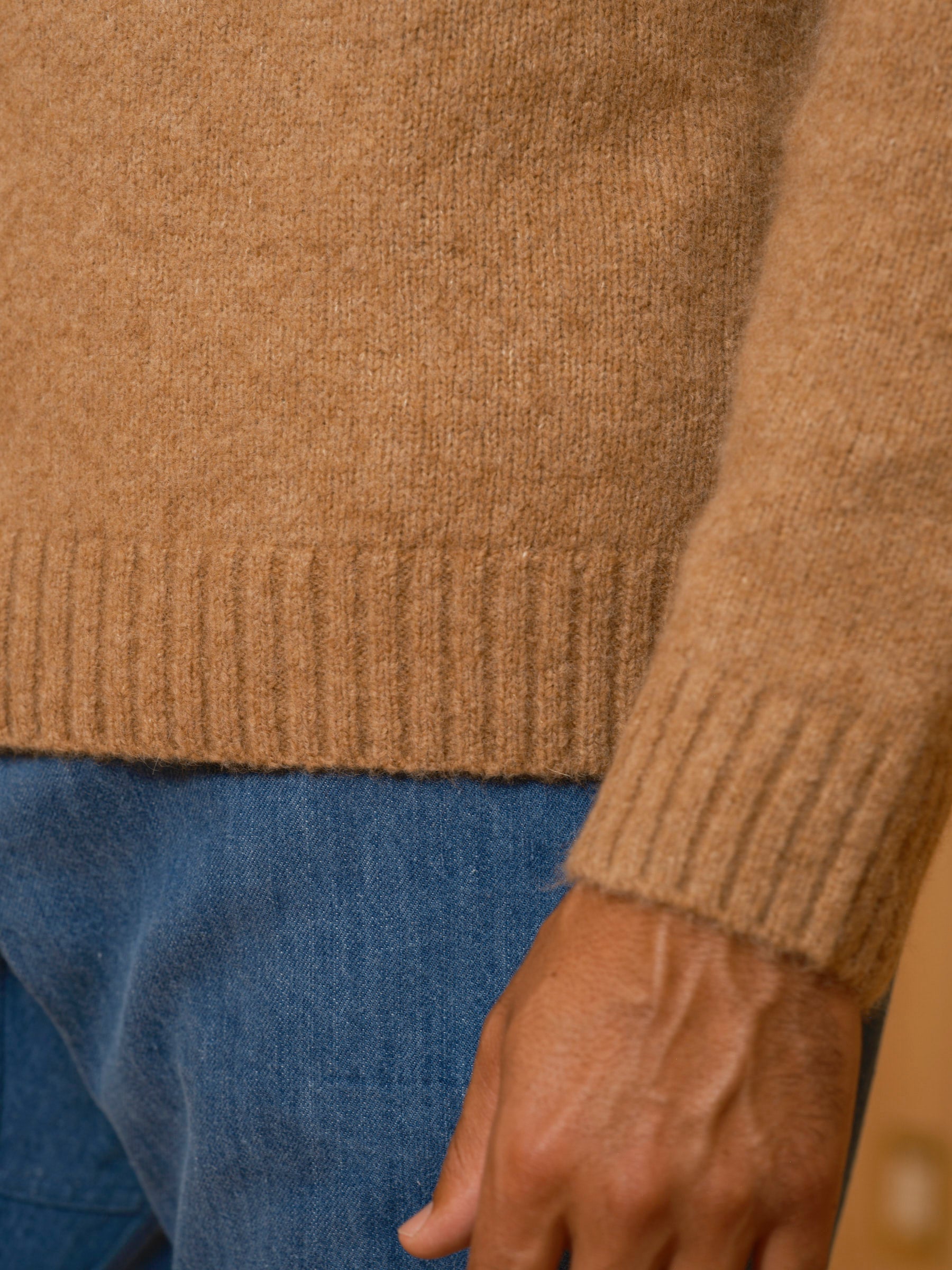 Fuzzy Cambridge Sweater - S - Mollusk Surf Shop
