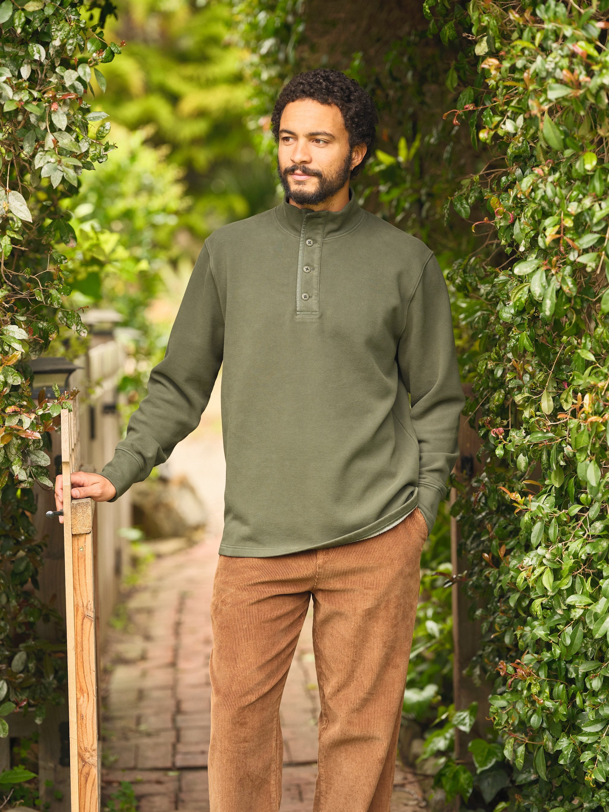 Garberville Pullover - S - Mollusk Surf Shop