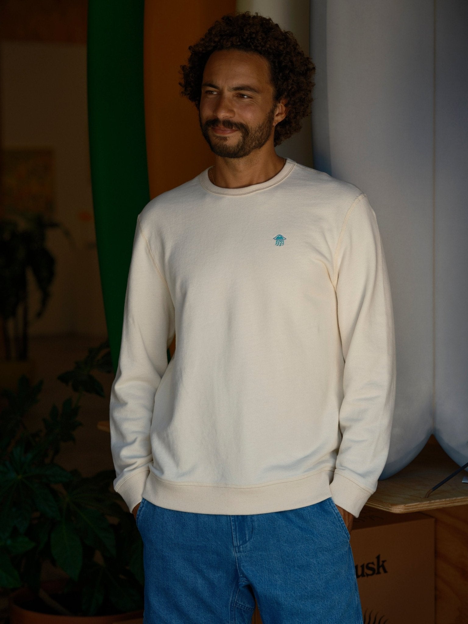 Jellyfish Crew - S - Mollusk Surf Shop