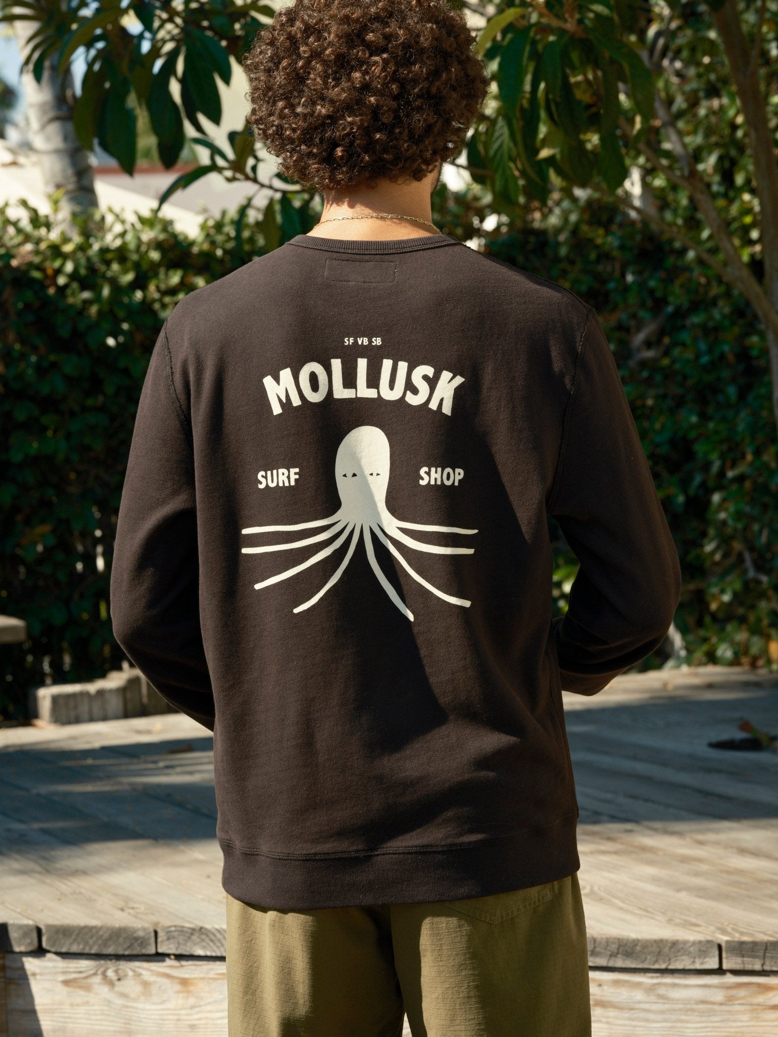 Mollusk Shop Crew - S - Mollusk Surf Shop