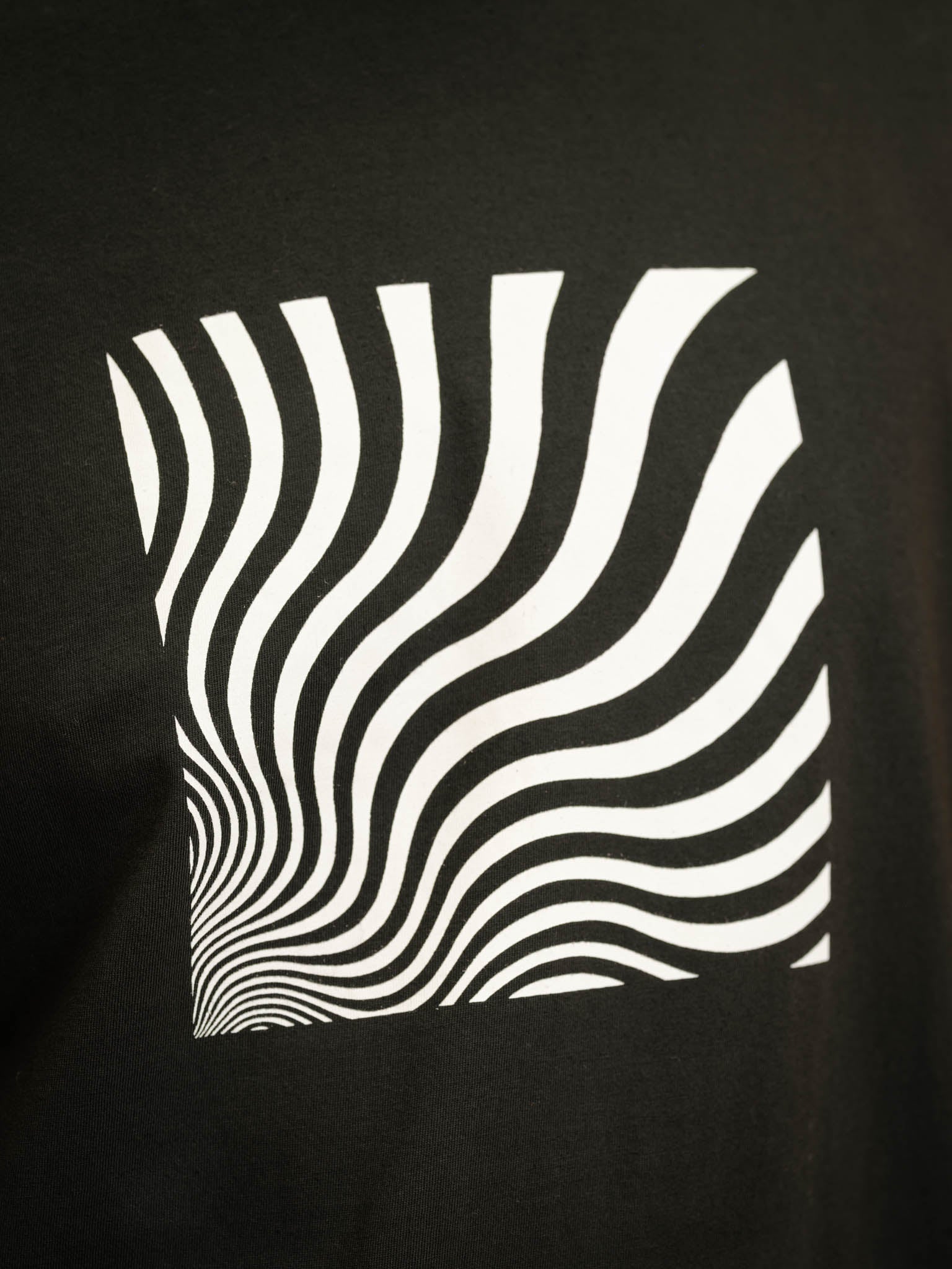 Optic Wave Tee - S - Mollusk Surf Shop