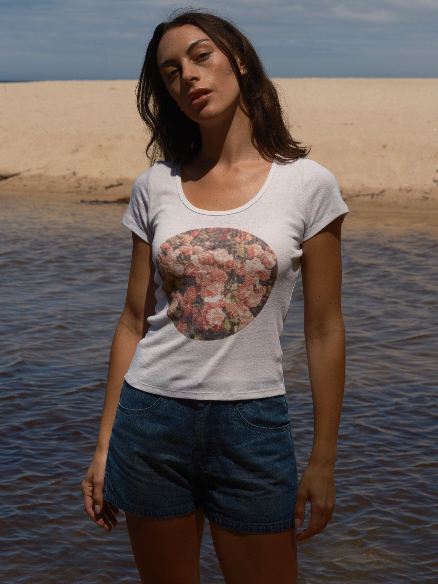Roses Tee - XS - Mollusk Surf Shop