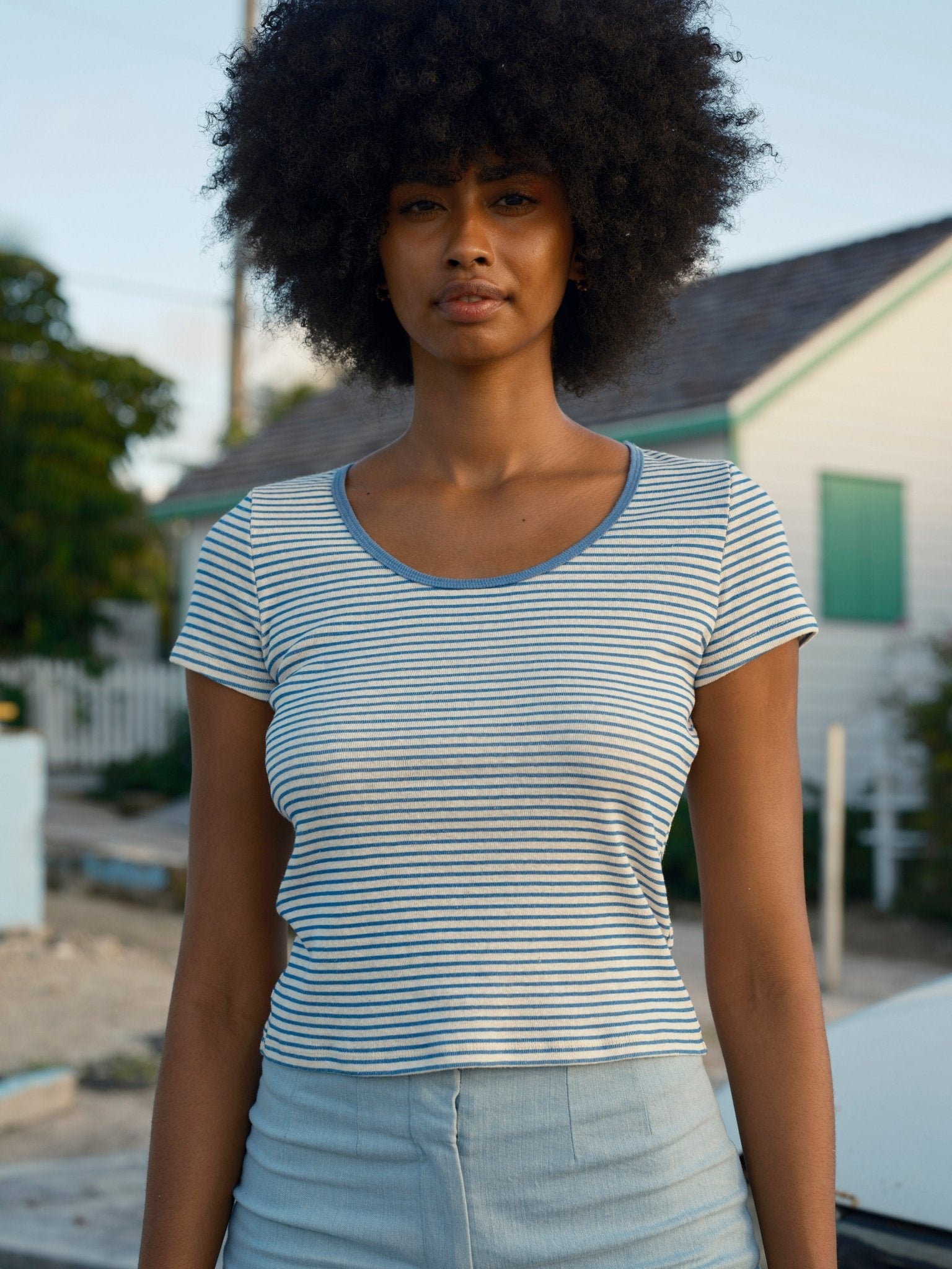 Scoop Ribsy Tee - Strawberry - Mollusk Surf Shop