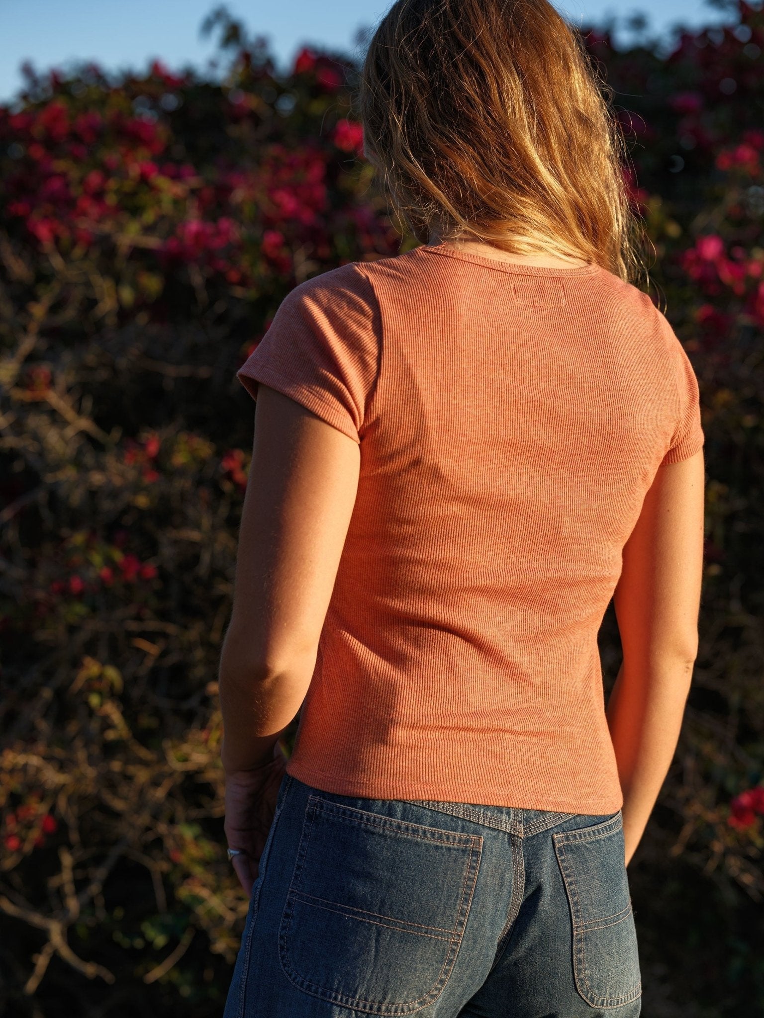 Scoop Ribsy Tee - Strawberry - Mollusk Surf Shop