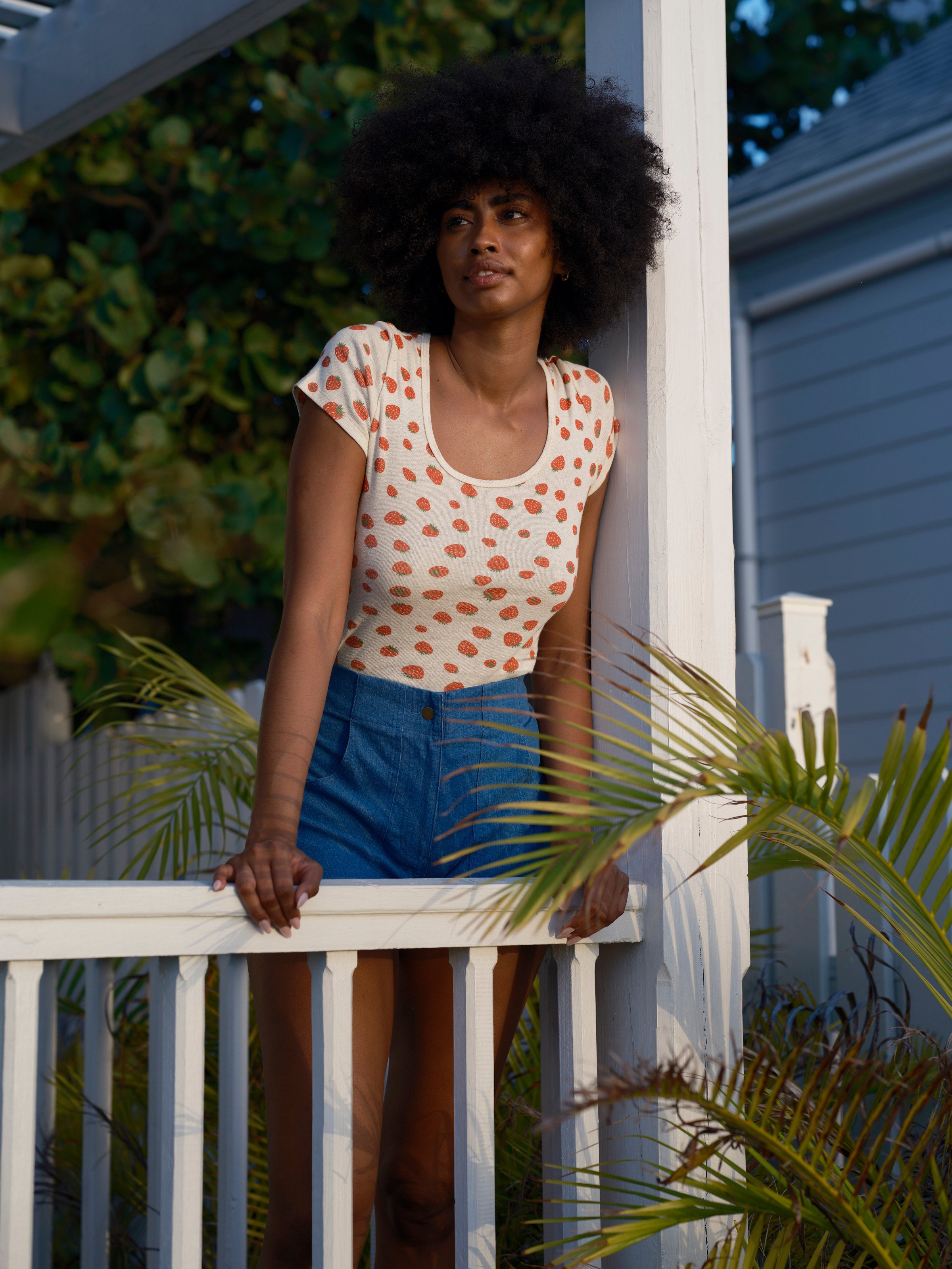 Scoop Ribsy Tee - XS - Mollusk Surf Shop - description