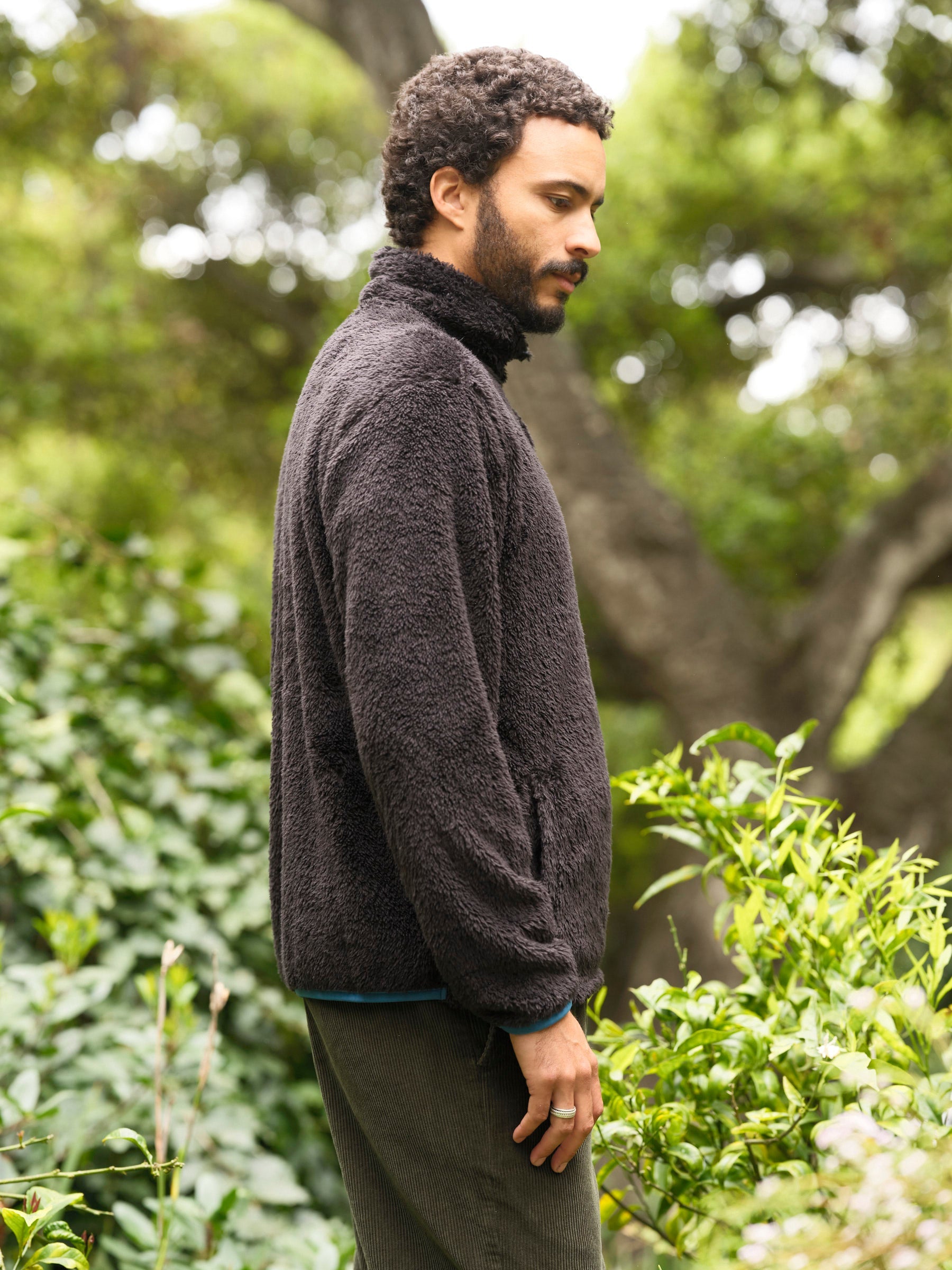 Shaggy Pullover - S - Mollusk Surf Shop