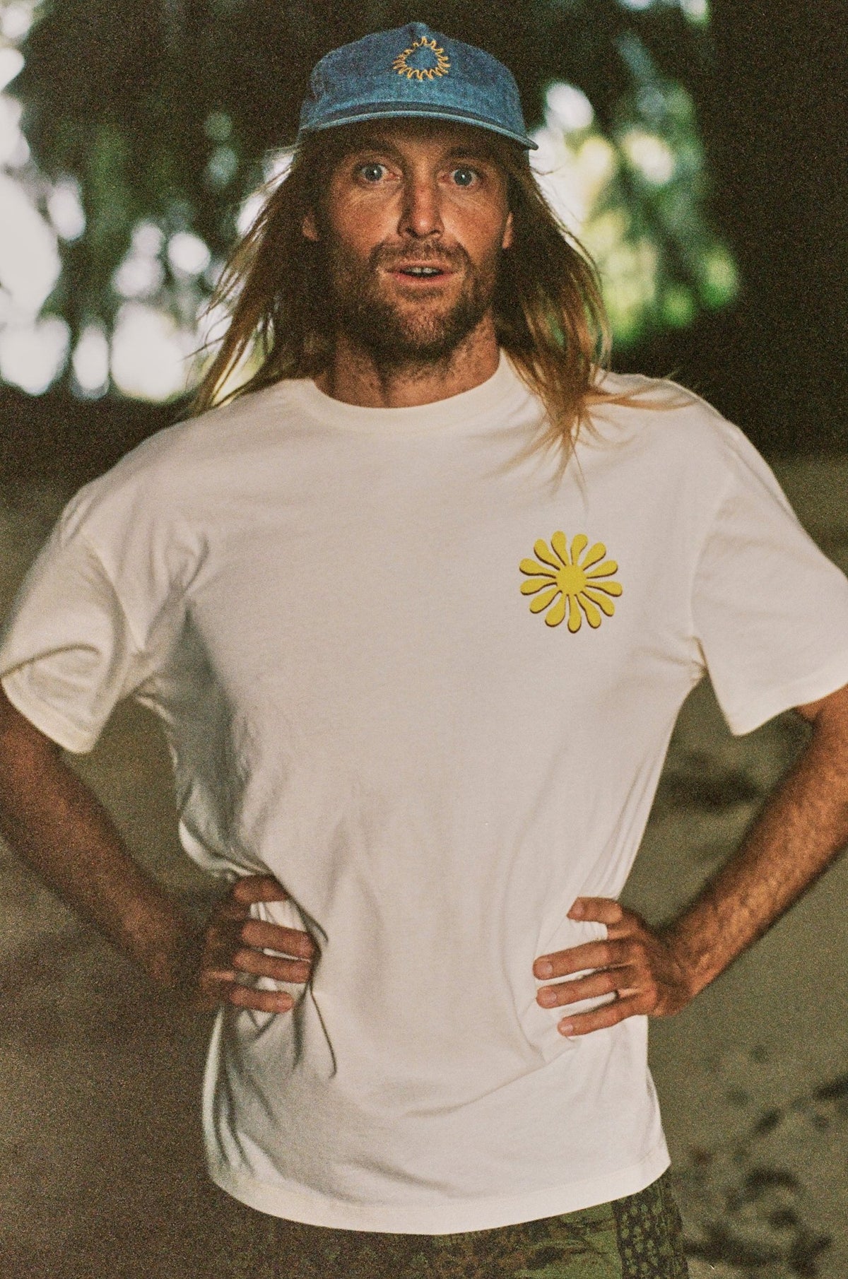 Sun Flower Tee - S - Mollusk Surf Shop