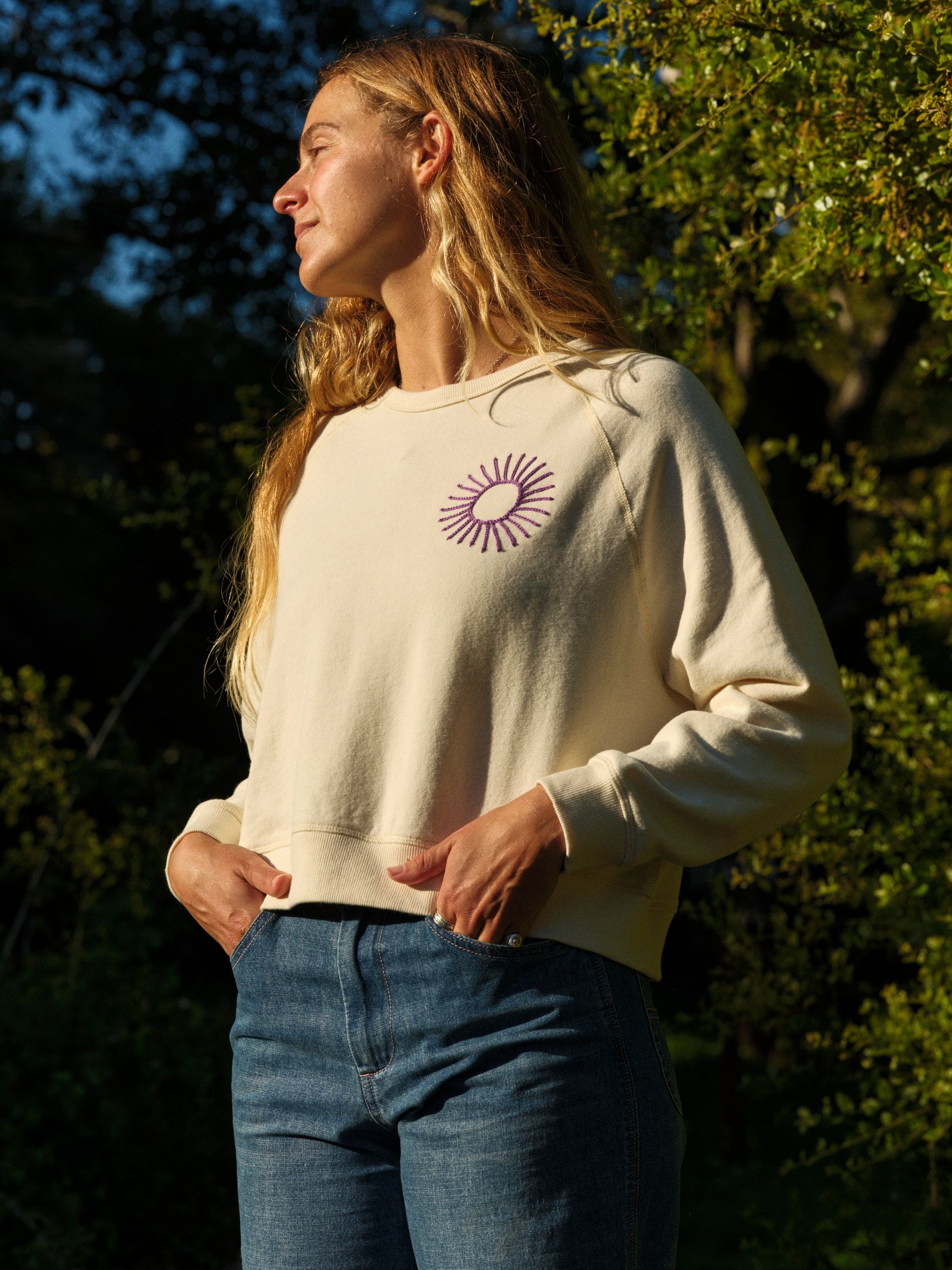 Sunny Crew - XS - Mollusk Surf Shop - description