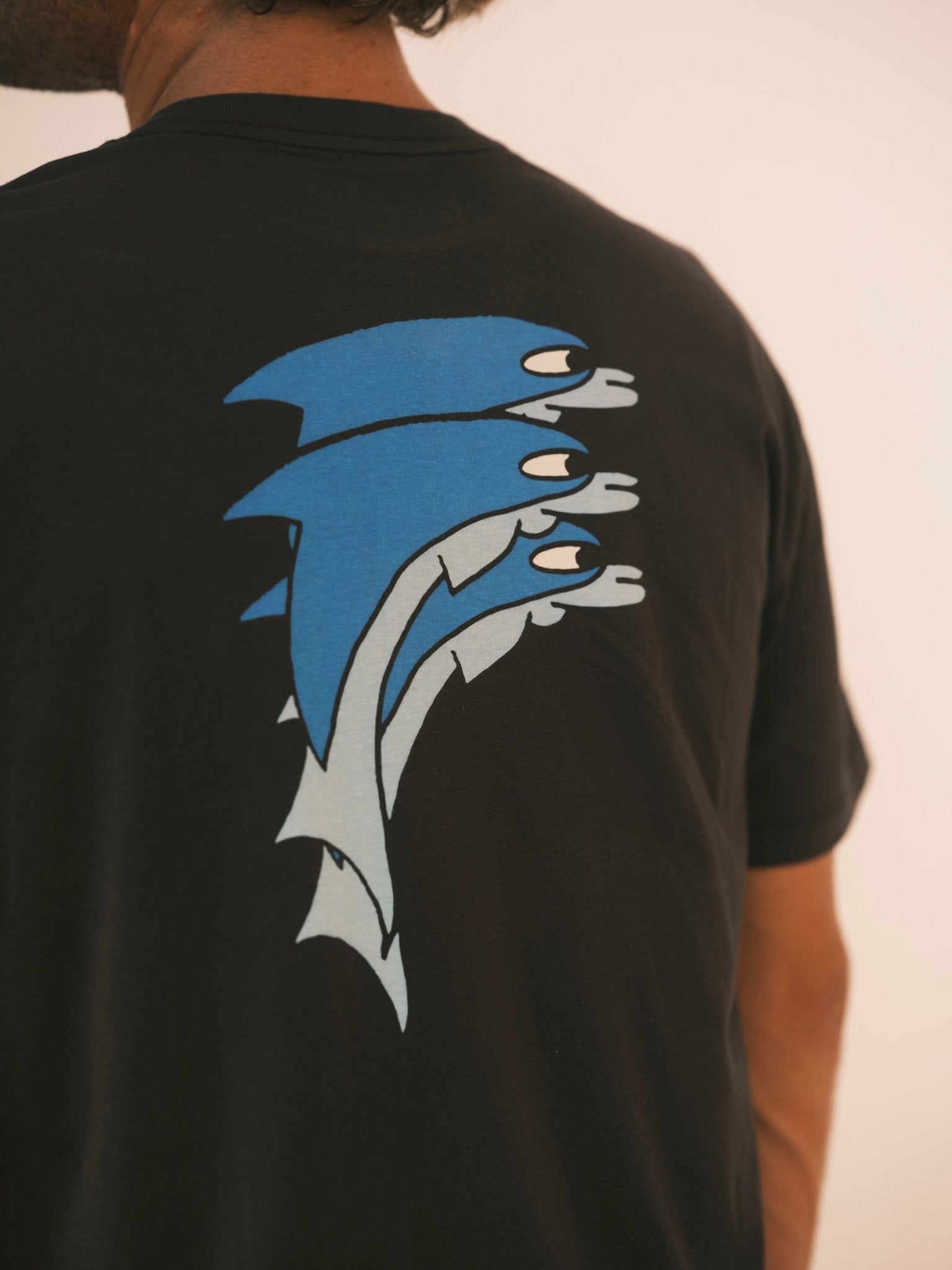 Triple Dolphin Tee - S - Mollusk Surf Shop