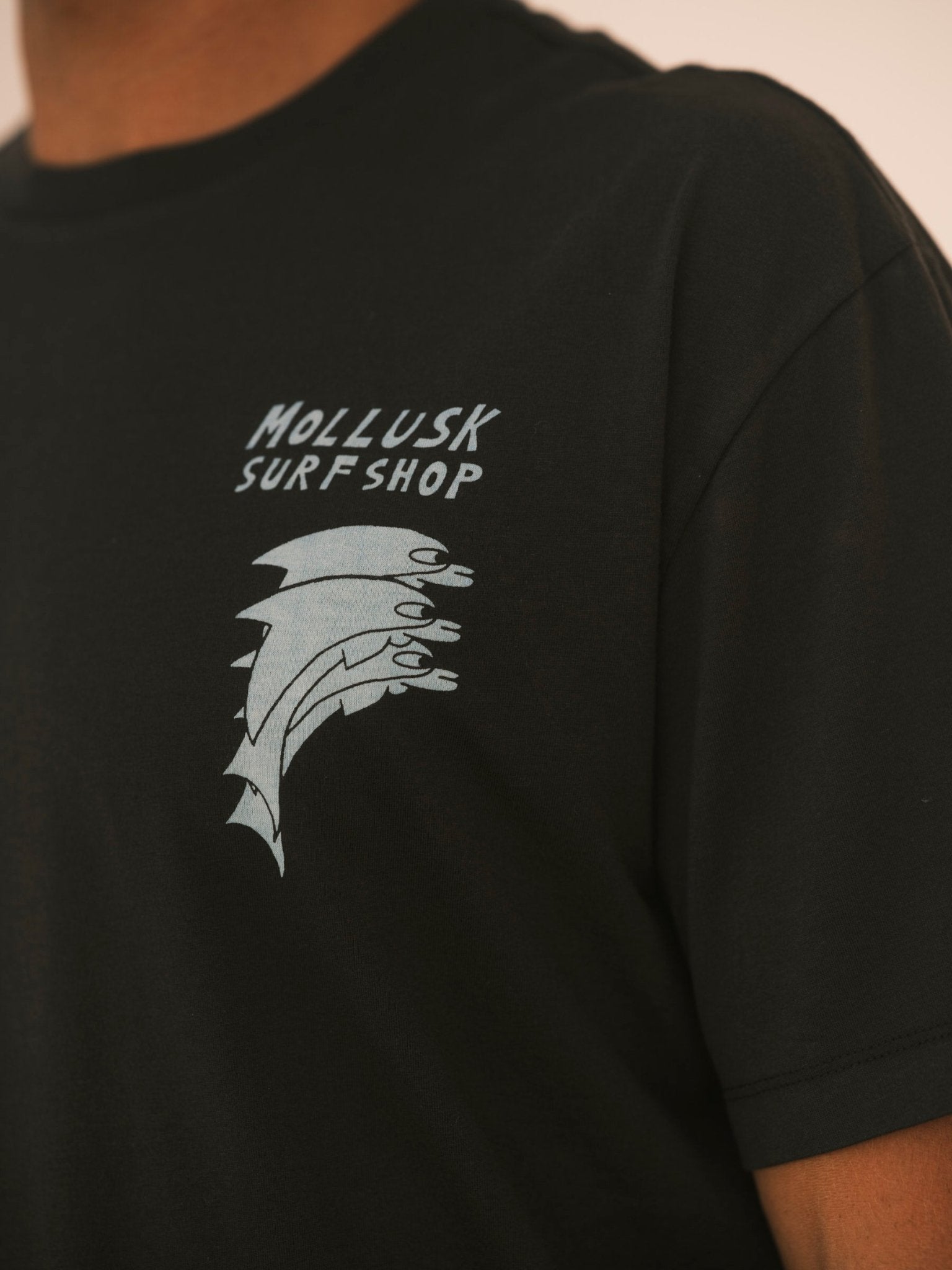 Triple Dolphin Tee - S - Mollusk Surf Shop