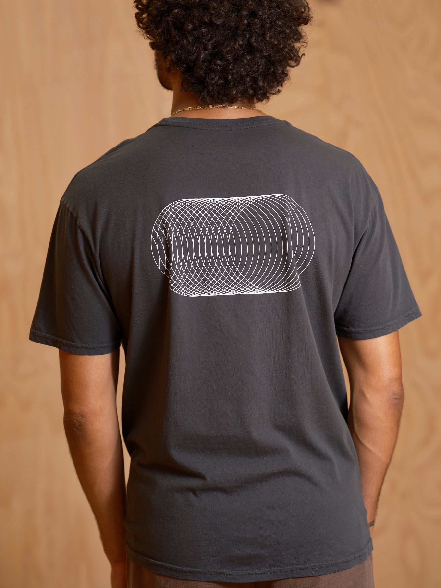 Vibrations Tee - S - Mollusk Surf Shop