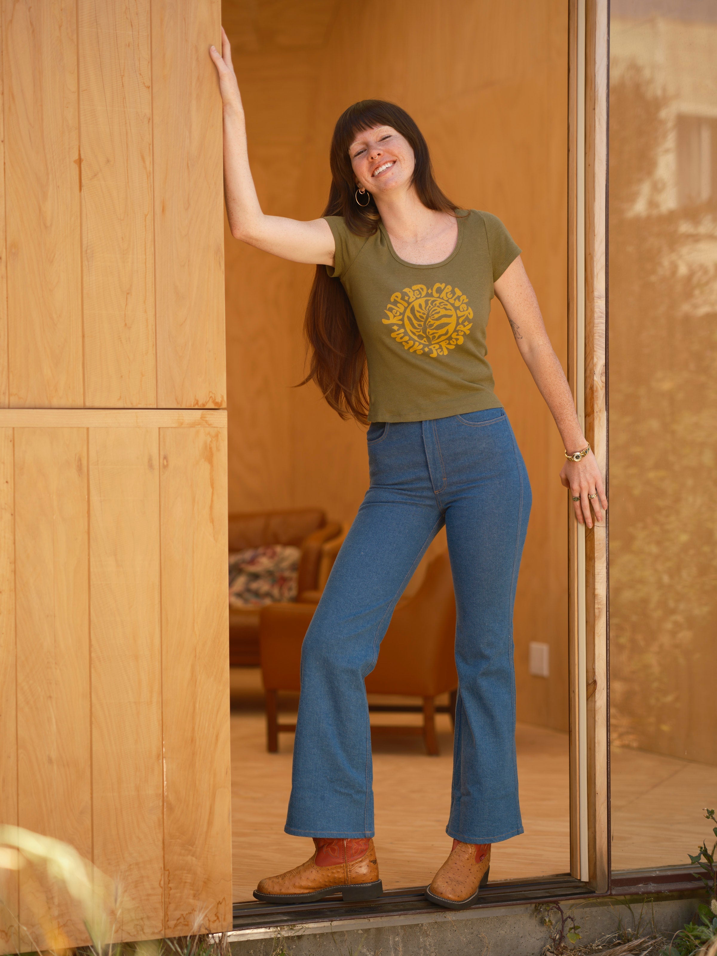 Wave Peruser Tee - XS - Mollusk Surf Shop