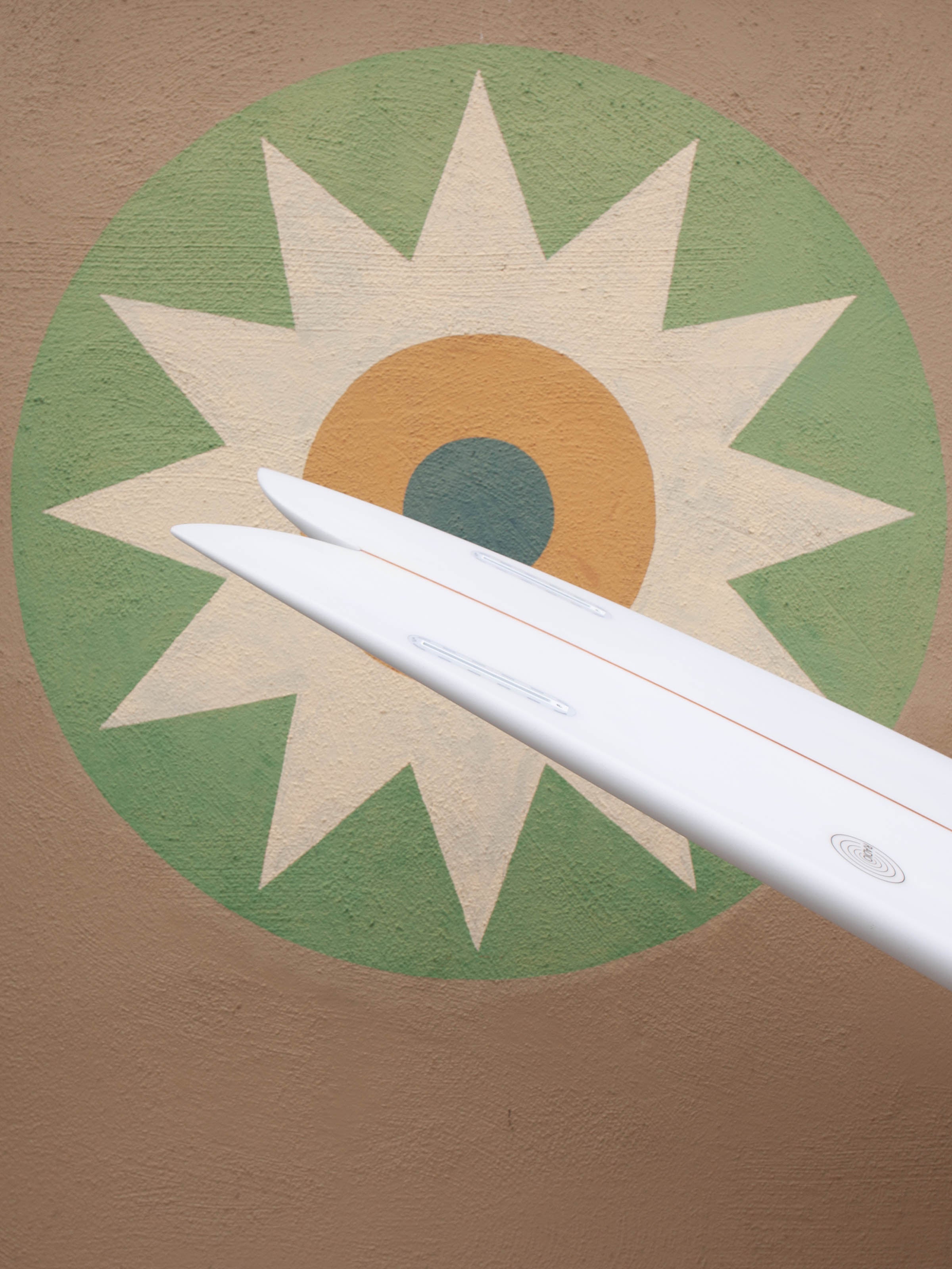 10'0 Radio Ocean Liner - Mollusk Surf Shop - description