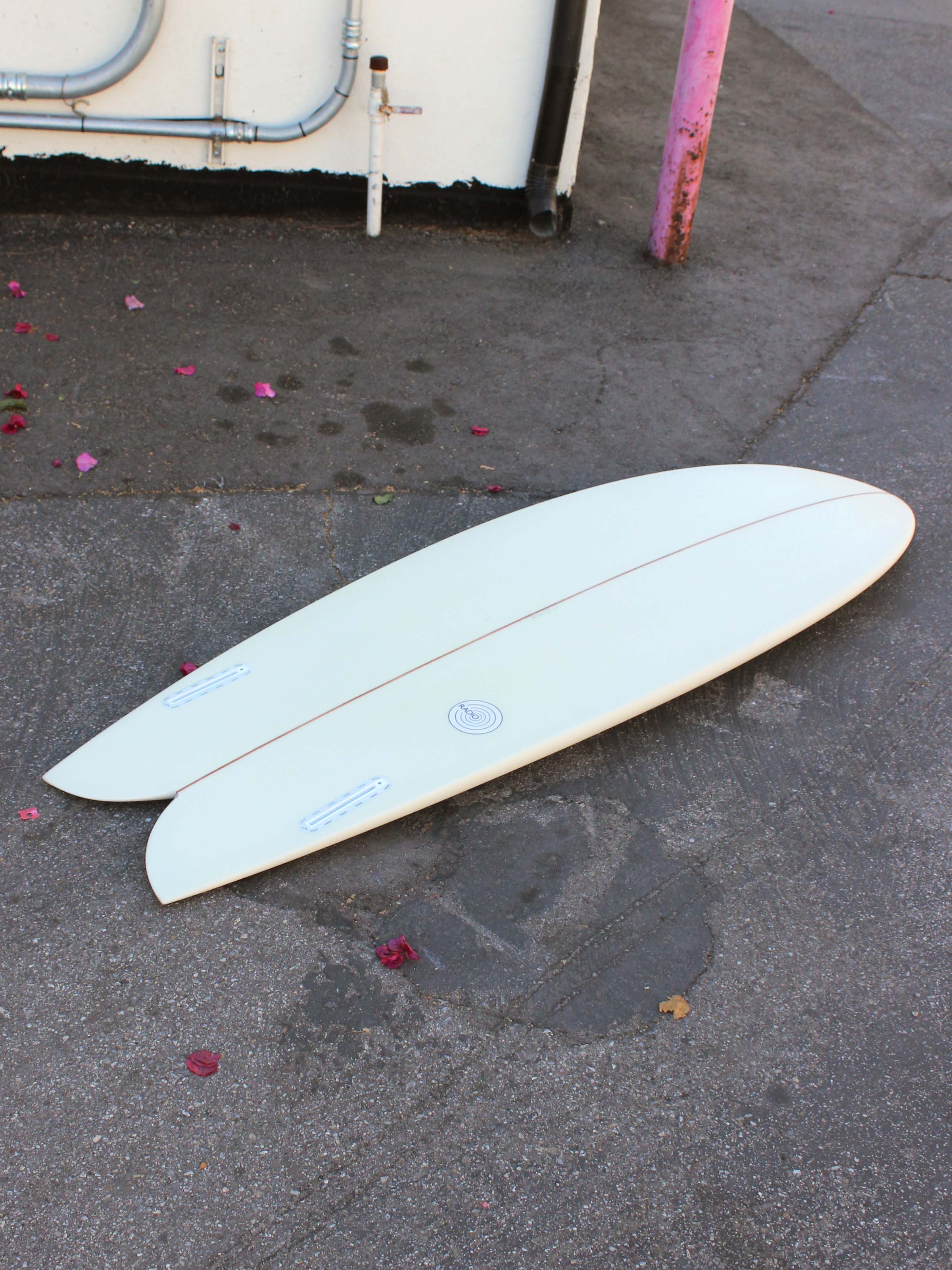 5'10 Radio Classic Fish - Mollusk Surf Shop